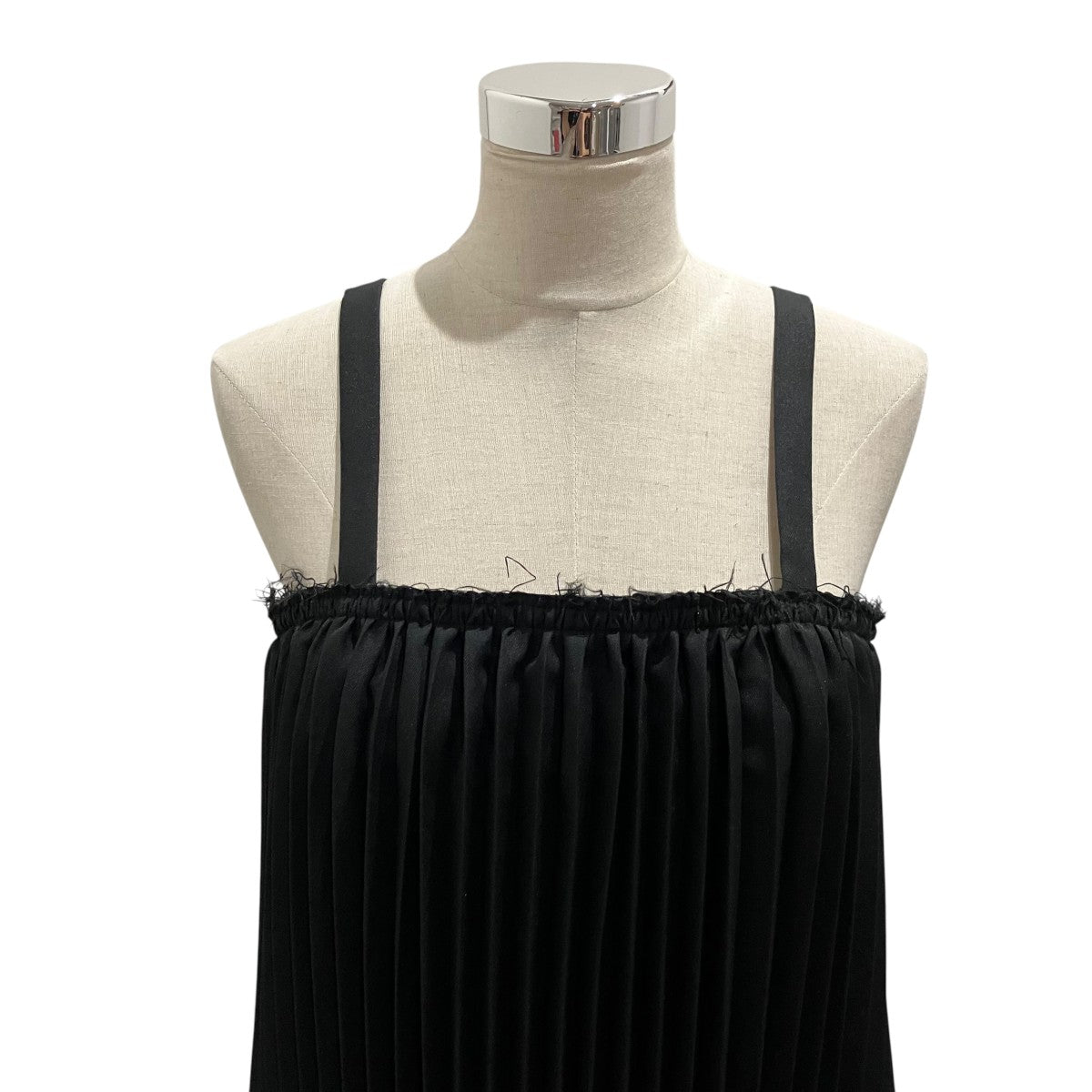 COMME des GARCONS COMME des GARCONS 25SSエステルプリーツワンピースRO-A003 古着・中古-3枚目のアイテム画像