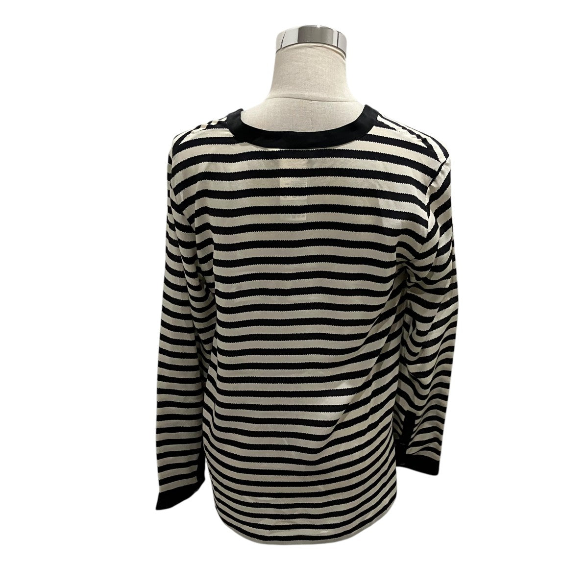 MaxMara Vネックシルクブラウス11110841000 古着・中古-2枚目のアイテム画像