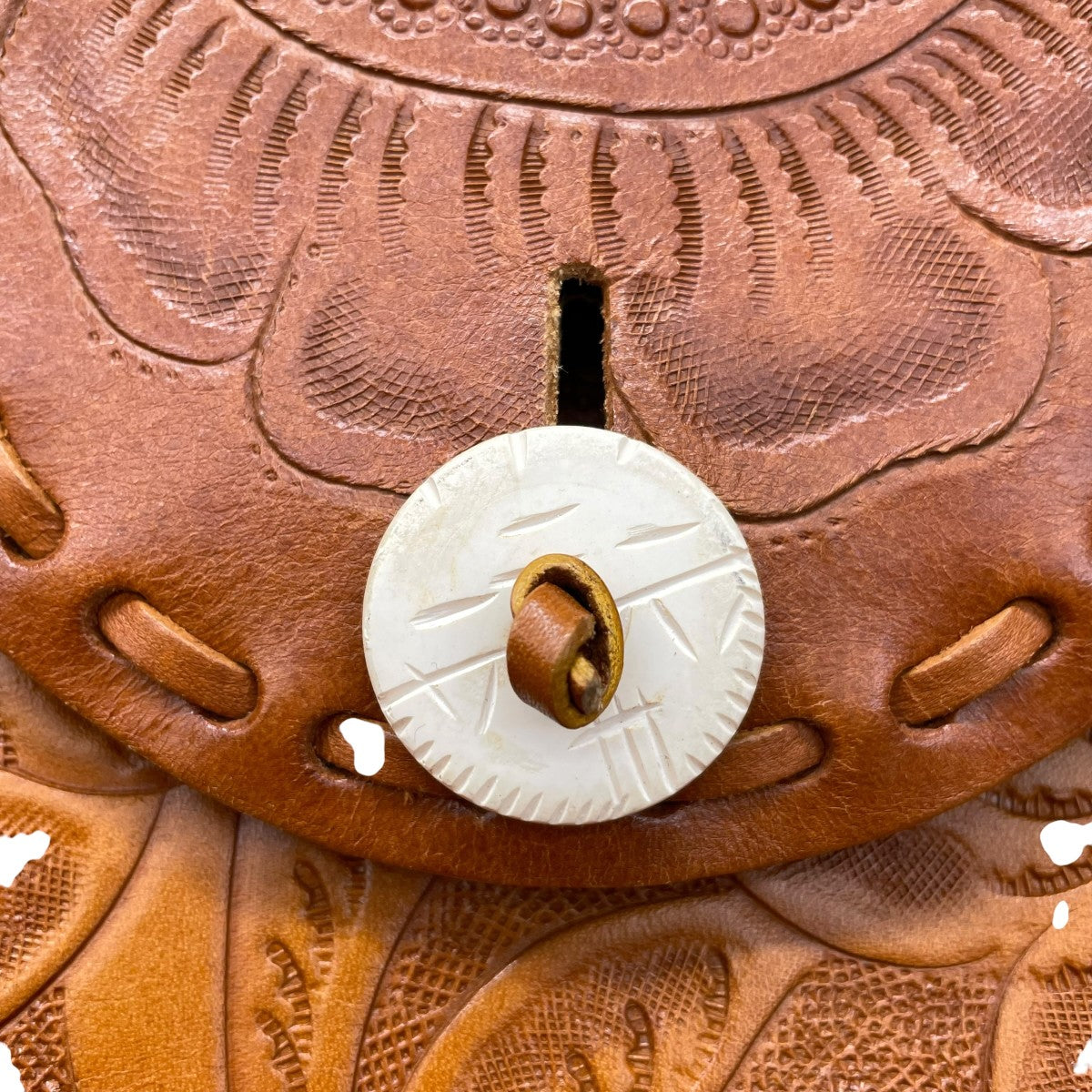 CARVING TRIBES Maestra Mハンドバッグ 古着・中古-4枚目のアイテム画像