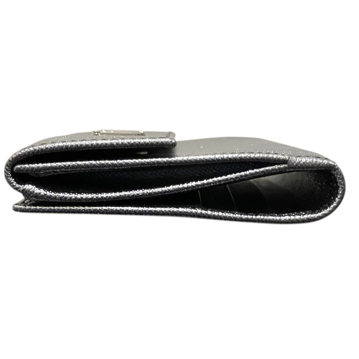 PRADA 【サフィアーノ】2つ折り財布122 古着・中古-4枚目のアイテム画像
