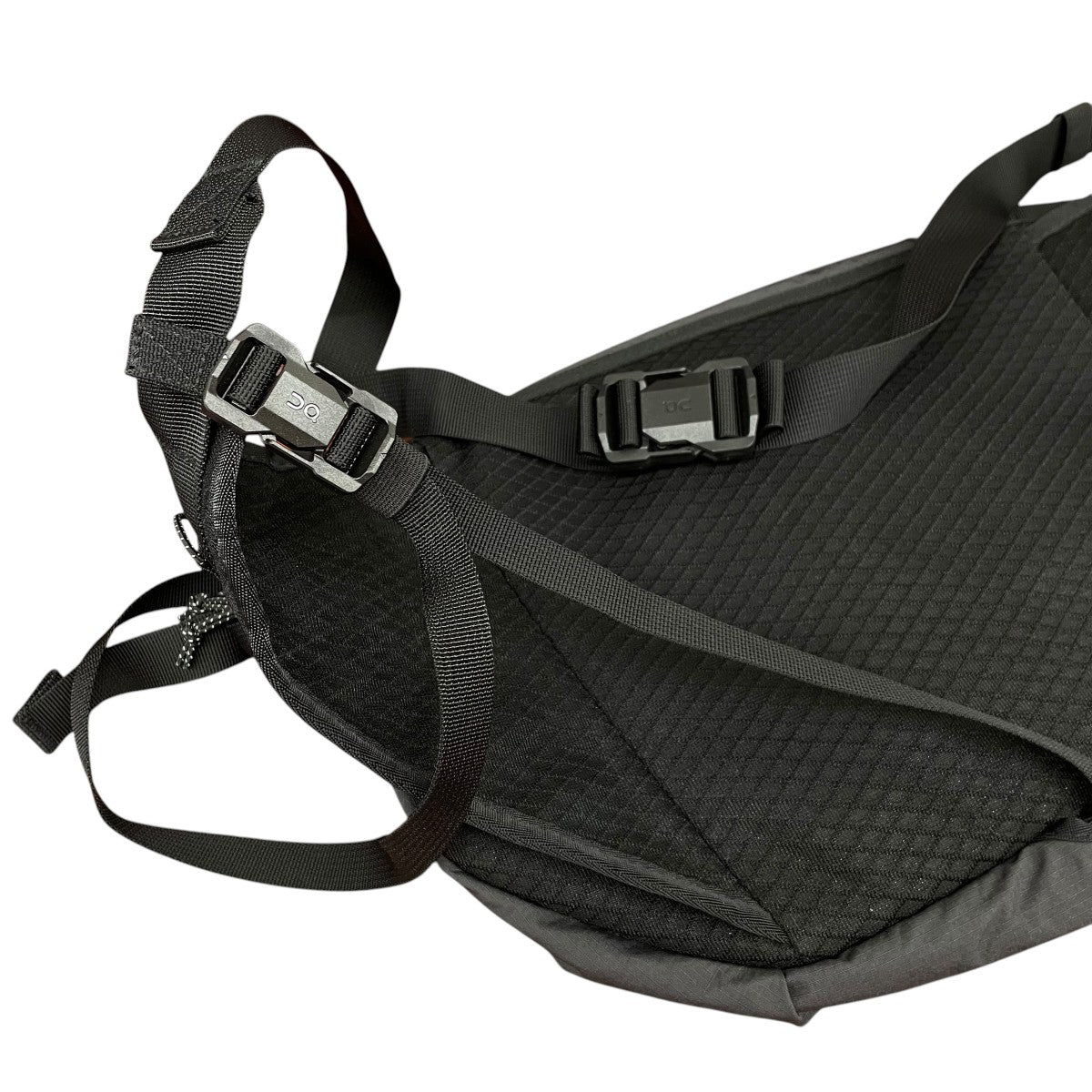 ON SLING BAG 9Lスリングバッグ 古着・中古-3枚目のアイテム画像