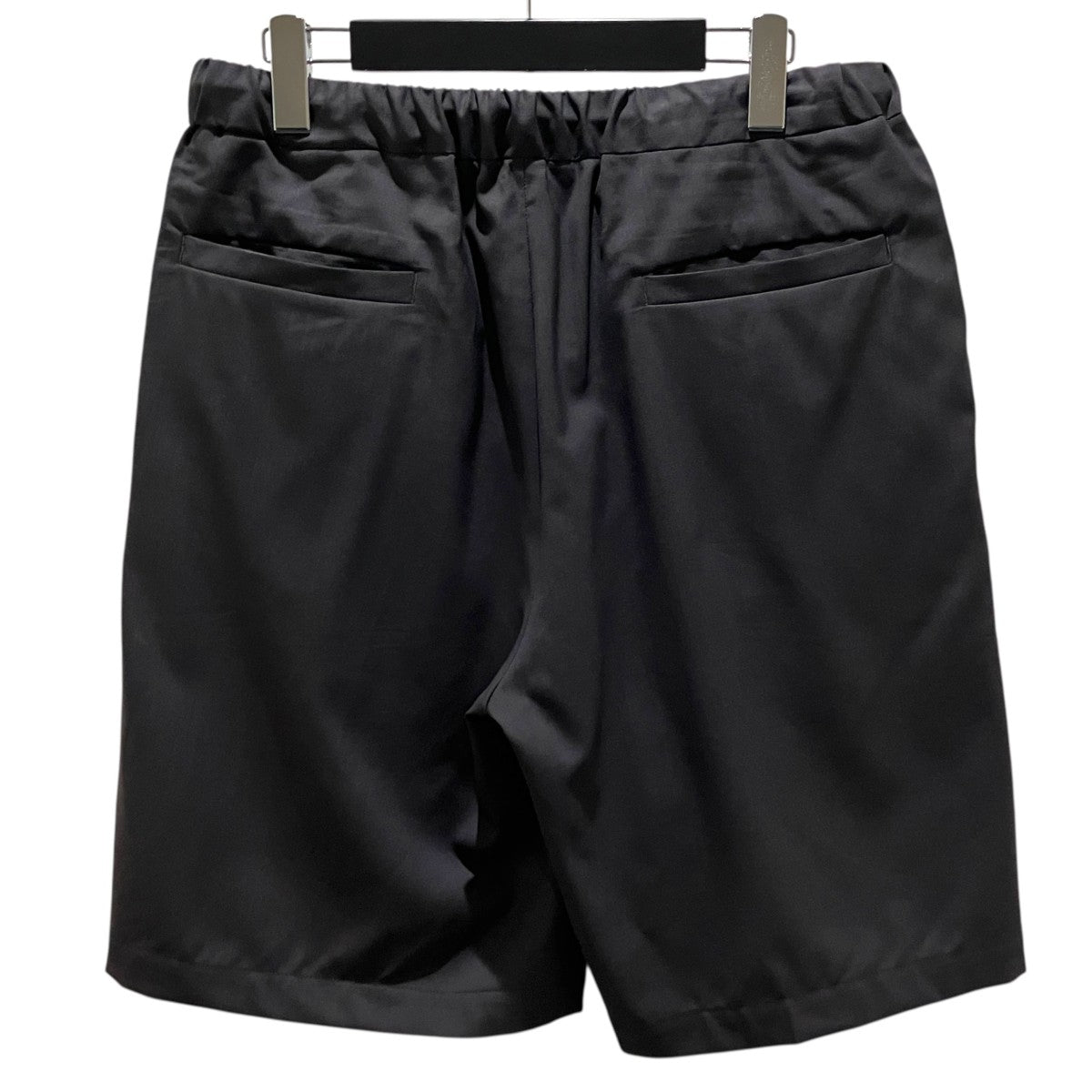 MARKAWARE 【FLAT TAPERED EASY SHORTS 】サマーウールハーフパンツA25B03PT02B 古着・中古-2枚目のアイテム画像