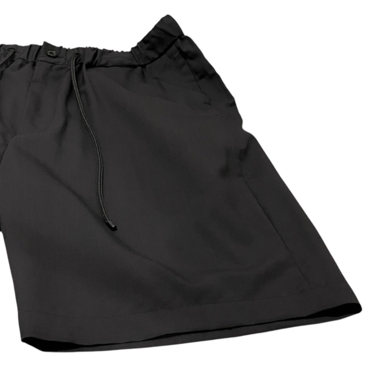 MARKAWARE 【FLAT TAPERED EASY SHORTS 】サマーウールハーフパンツA25B03PT02B 古着・中古-4枚目のアイテム画像
