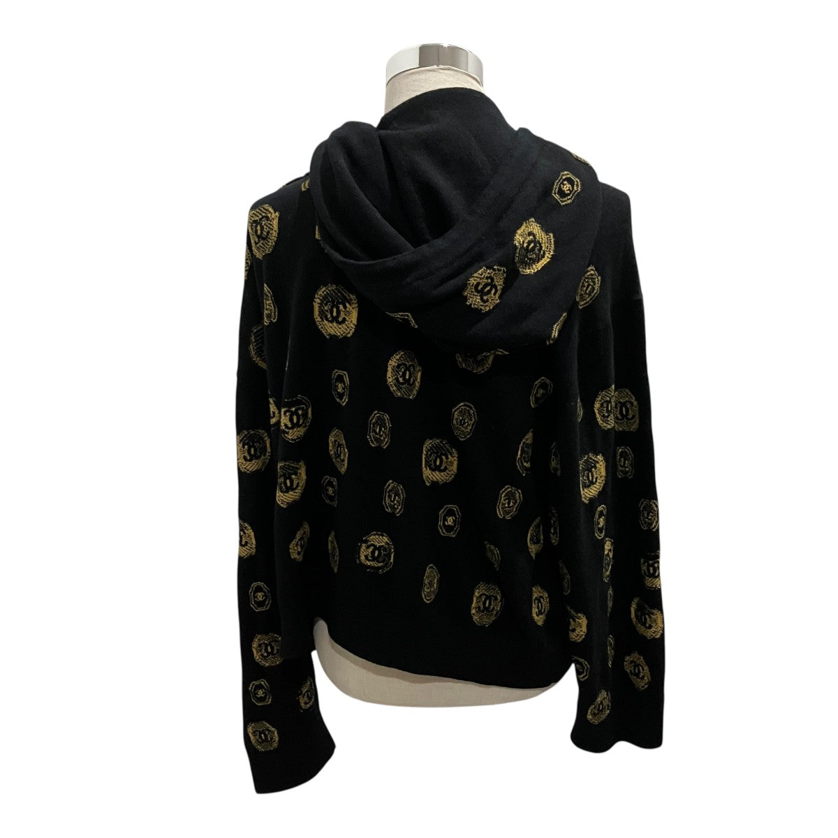 CHANEL ニットパーカーP70993K10160 古着・中古-2枚目のアイテム画像