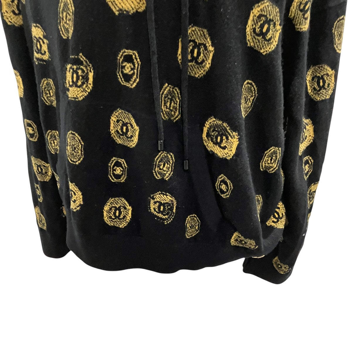 CHANEL ニットパーカーP70993K10160 古着・中古-4枚目のアイテム画像