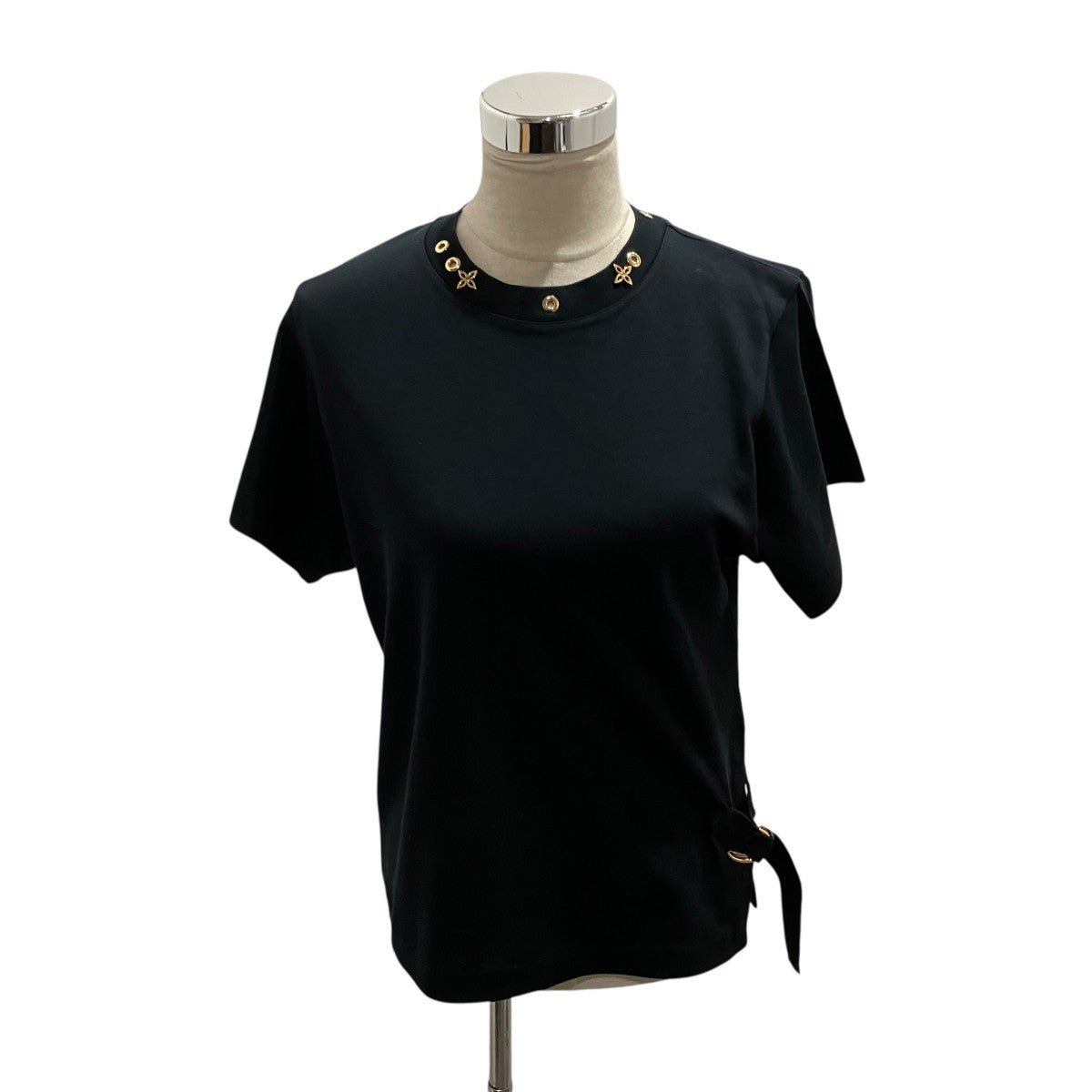 LOUIS VUITTON 襟装飾TシャツRW191W JG2 FGTS03 古着・中古-1枚目のアイテム画像