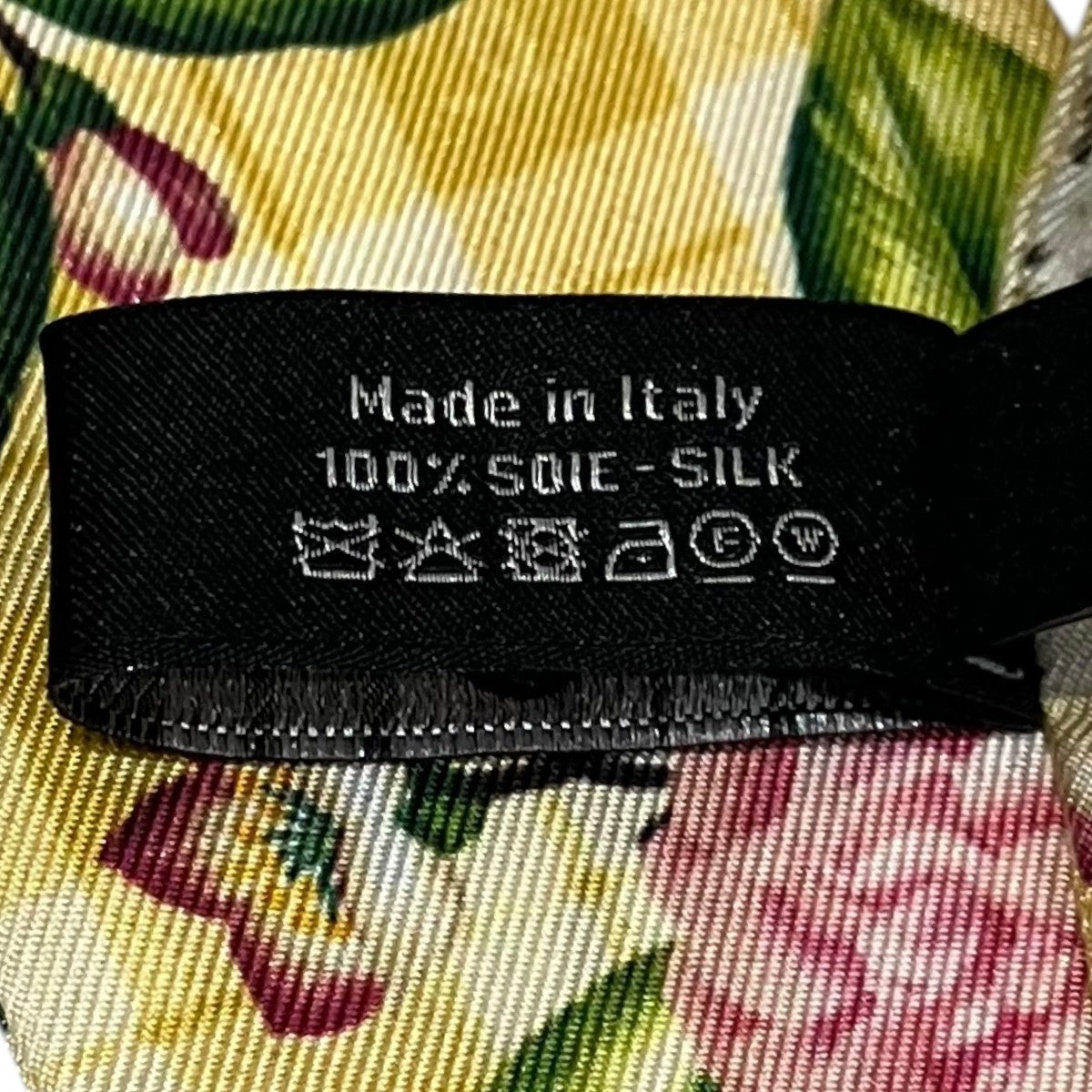 CHANEL(シャネル) 25C【スリム バンドー】総柄スカーフ イエロー