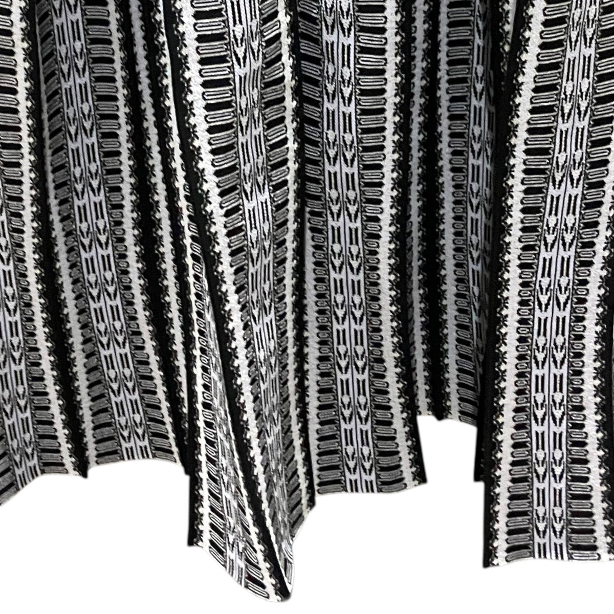 mame kurogouchi 25SS【Lantern Knitted Volume Dress】ジャガードワンピースMM25SS-KN036 古着・中古-5枚目のアイテム画像