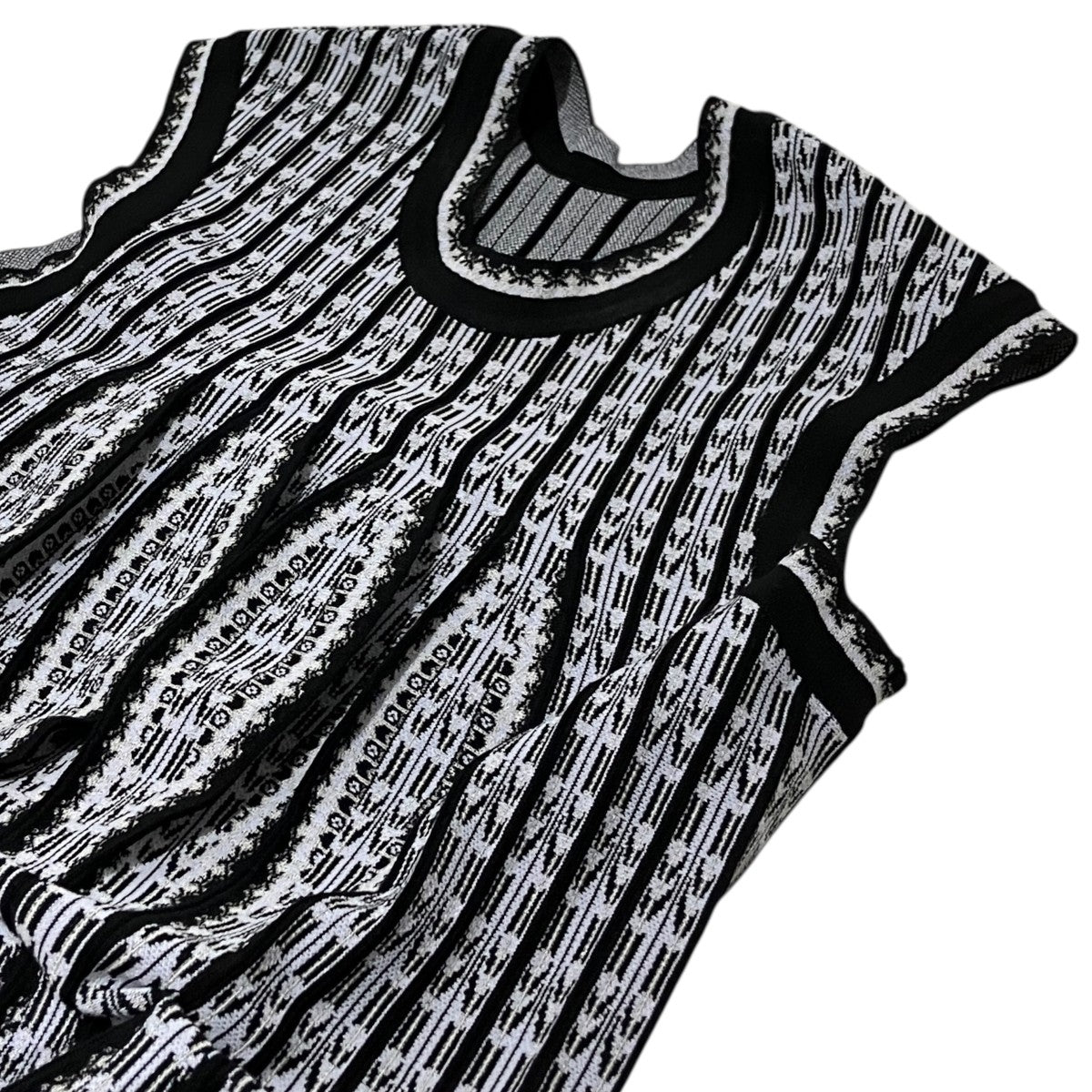 mame kurogouchi 25SS【Lantern Knitted Volume Dress】ジャガードワンピースMM25SS-KN036 古着・中古-6枚目のアイテム画像