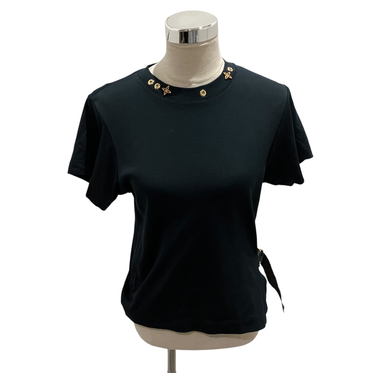 LOUIS VUITTON 襟装飾TシャツRW191W JG2 FGTS03 古着・中古-1枚目のアイテム画像