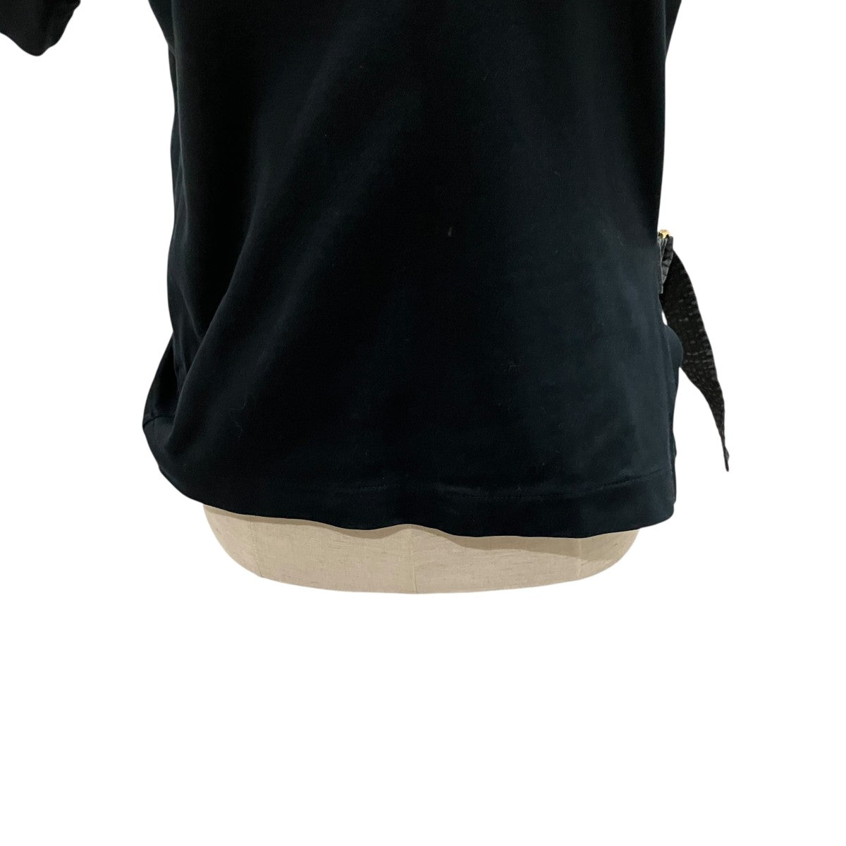 LOUIS VUITTON 襟装飾TシャツRW191W JG2 FGTS03 古着・中古-4枚目のアイテム画像