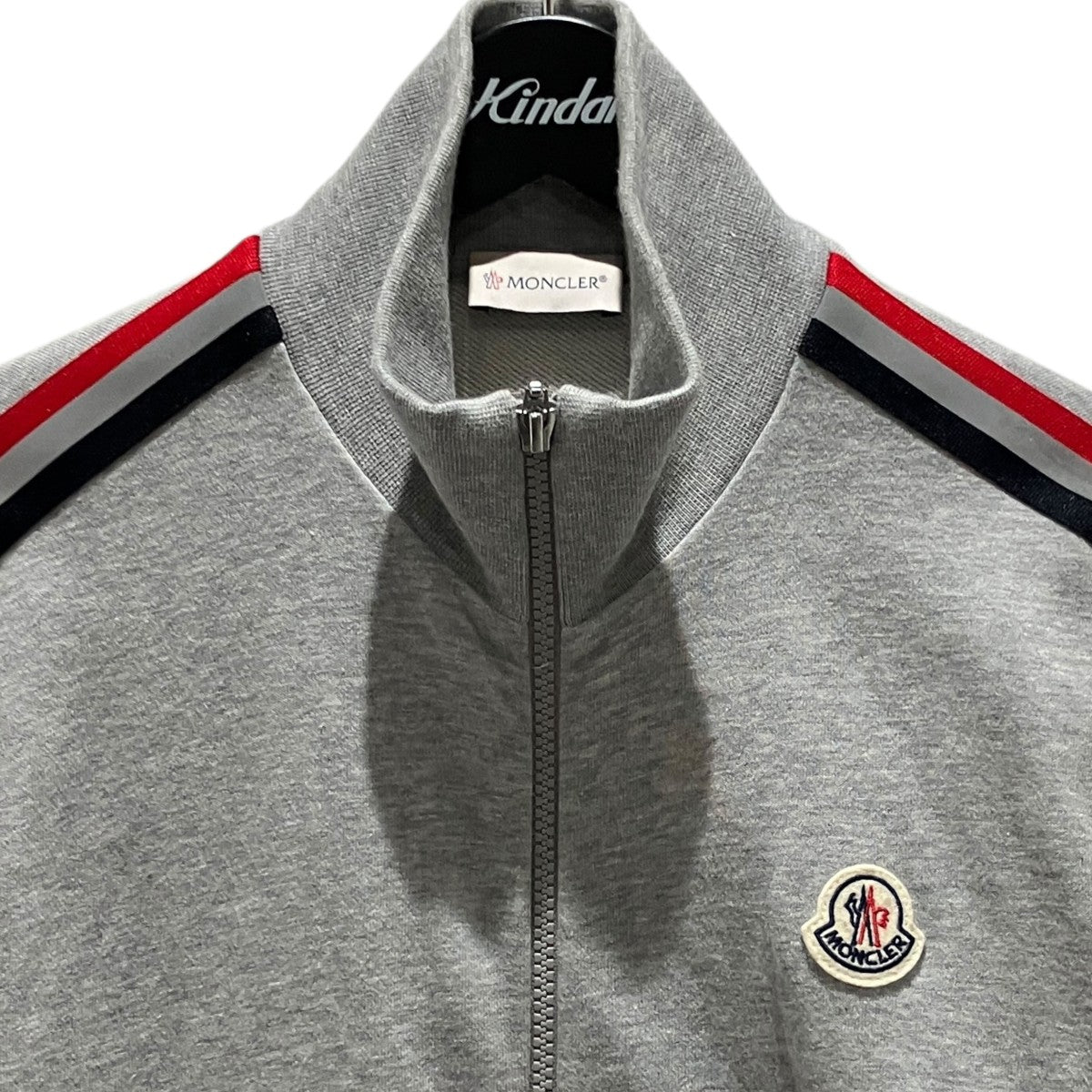 MONCLER 【MAGLIA CARDIGAN】トリコロールラインスウェットジャケットF20918G75300 古着・中古-3枚目のアイテム画像