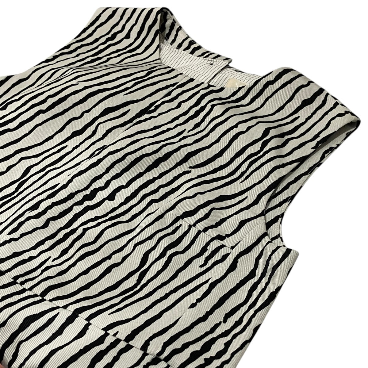 ’S Max Mara ゼブラ柄ースリーブワンピース9221851 05 古着・中古-6枚目のアイテム画像
