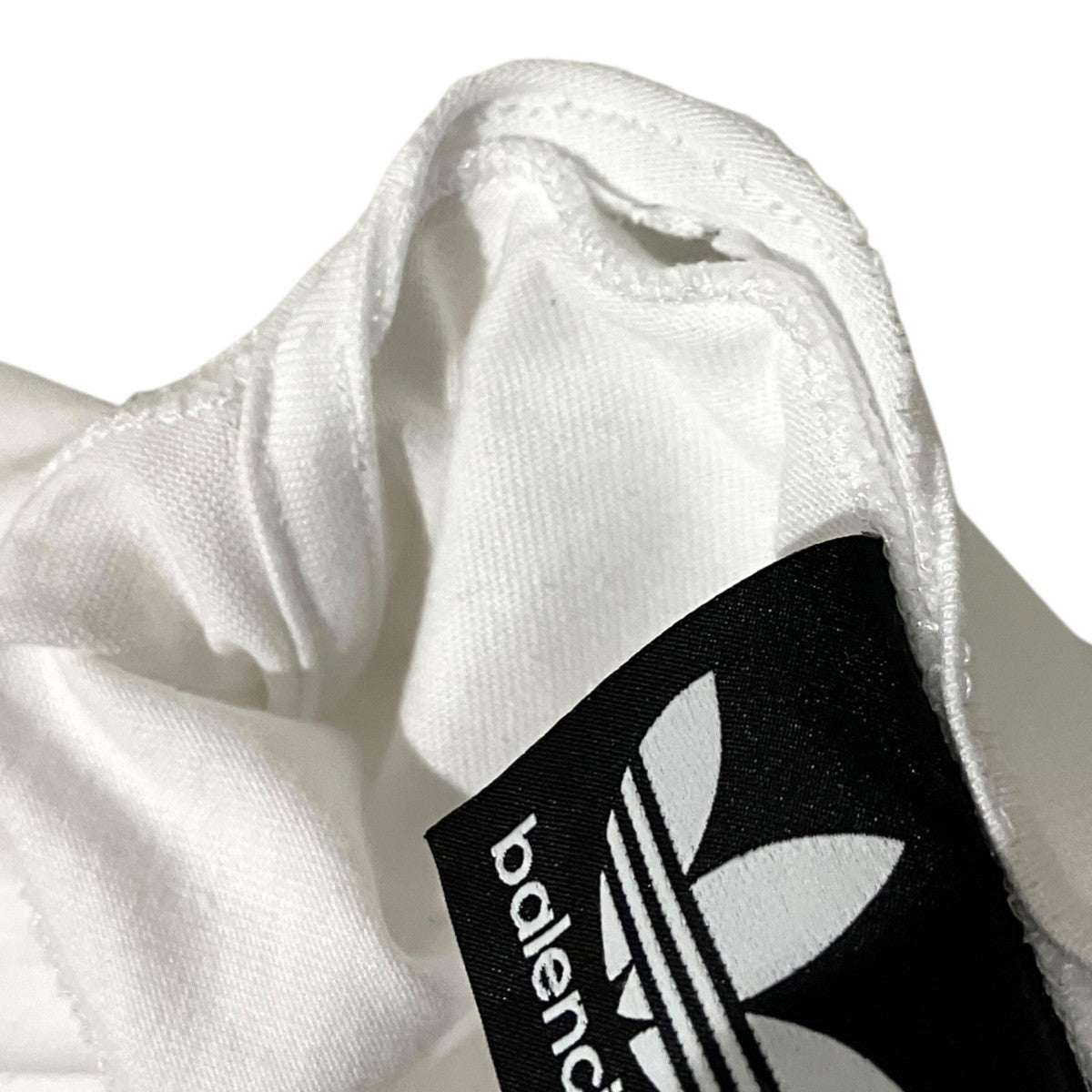 BALENCIAGA×adidas ロゴTシャツ723976 古着・中古-6枚目のアイテム画像