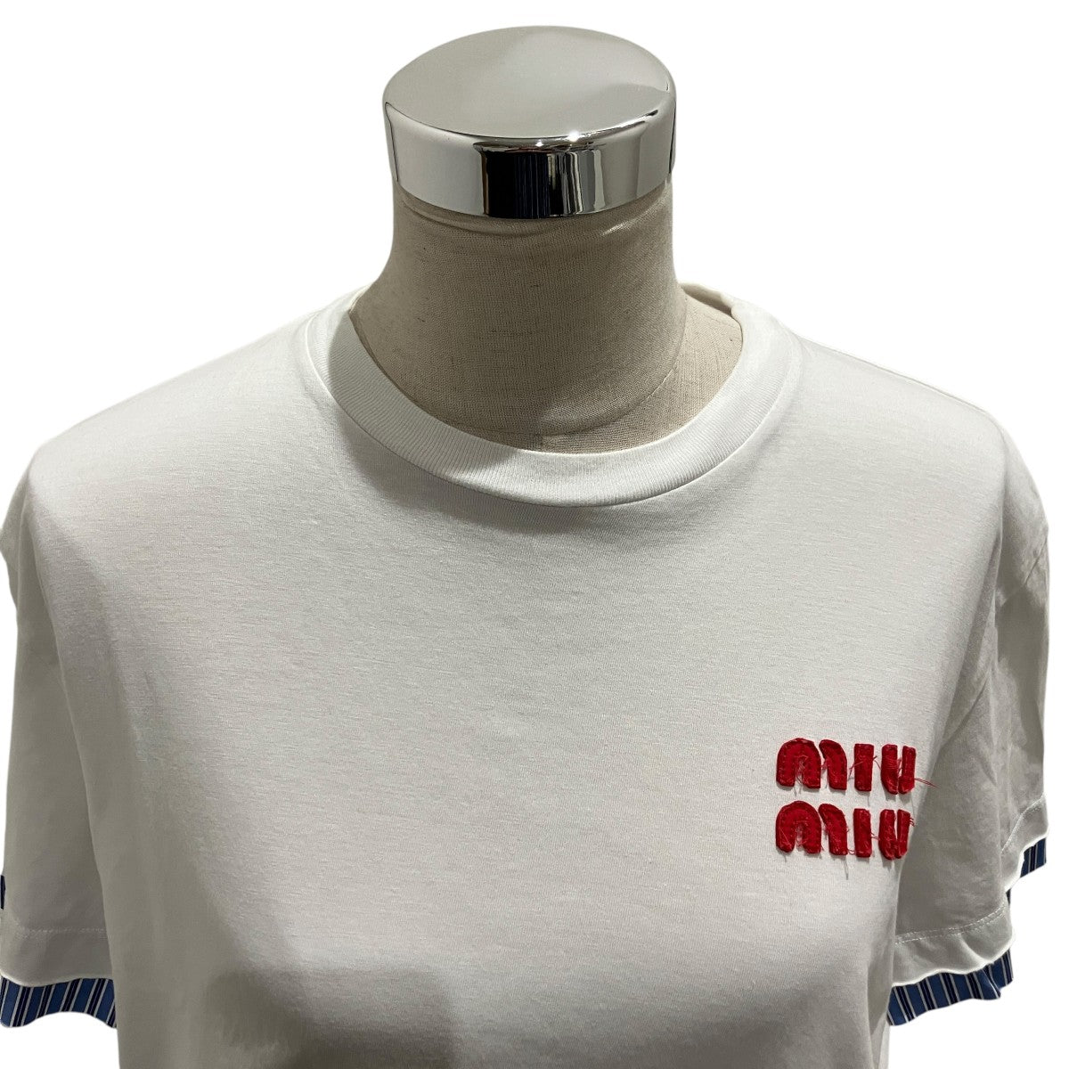 MIU MIU 半袖クロップドロゴTシャツMJN414 古着・中古-3枚目のアイテム画像