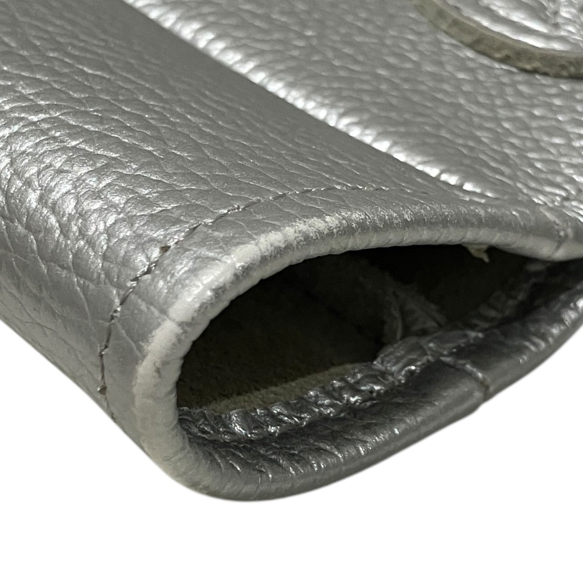 【EMBOSSED LEATHER TOTE S】ハンドバッグ