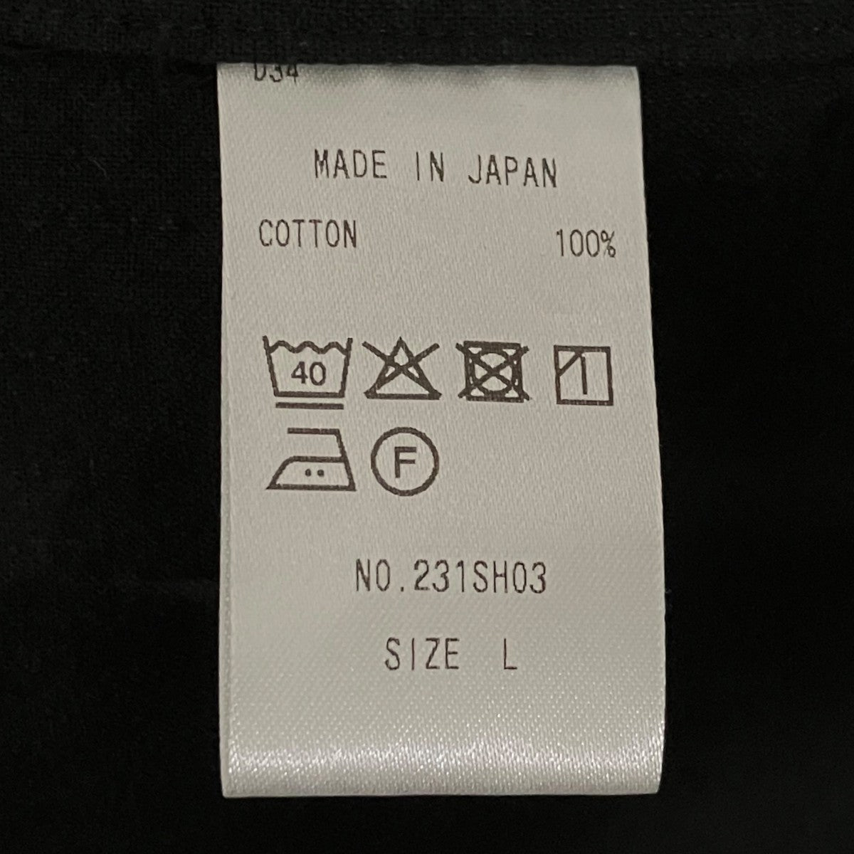 半袖シャツ