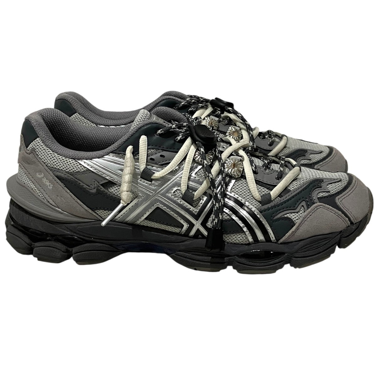 【GEL CUMULUS 16】ローカットスニーカー1203A838