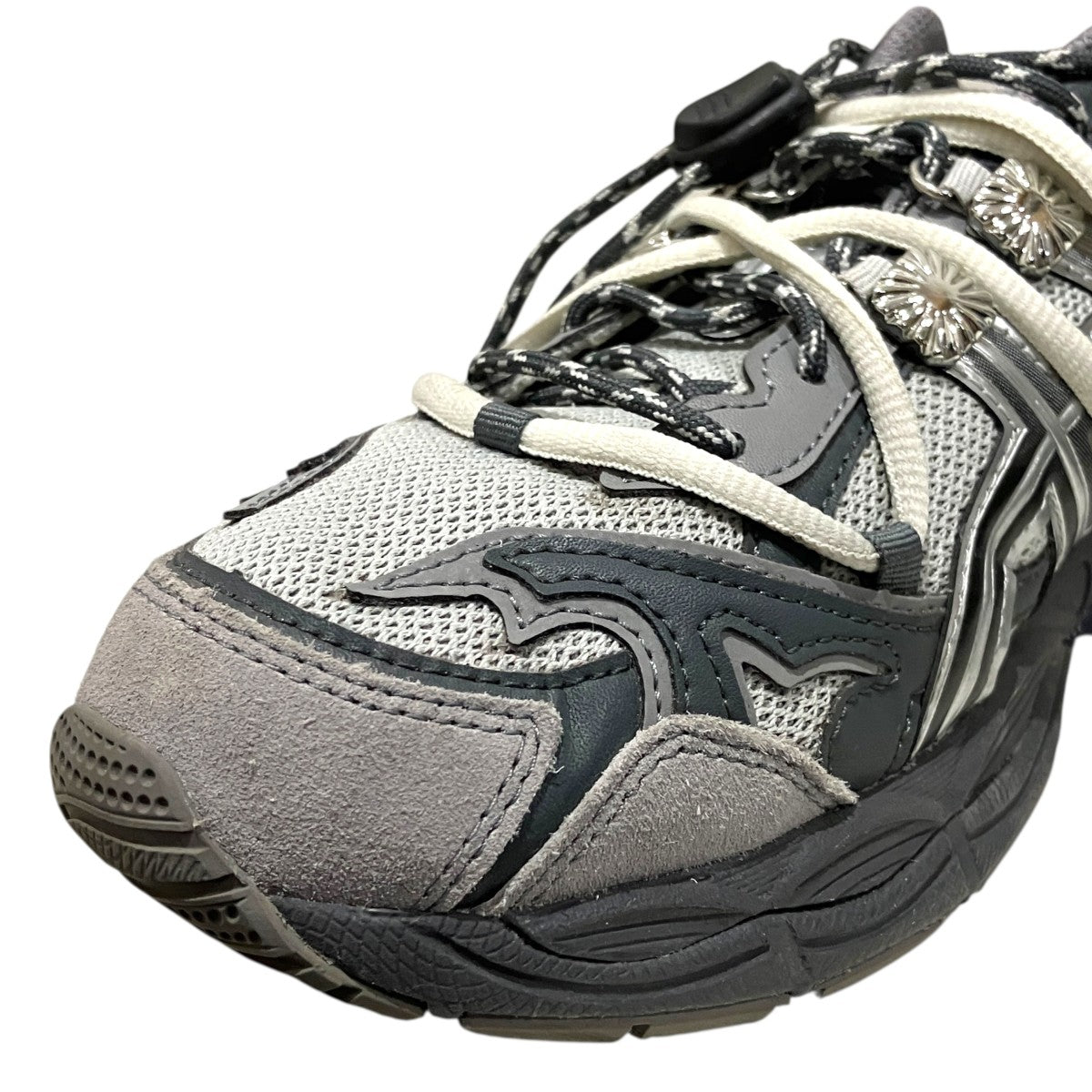 【GEL CUMULUS 16】ローカットスニーカー1203A838