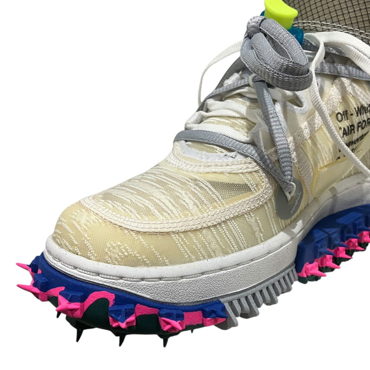 ハイカットスニーカーDO6290100