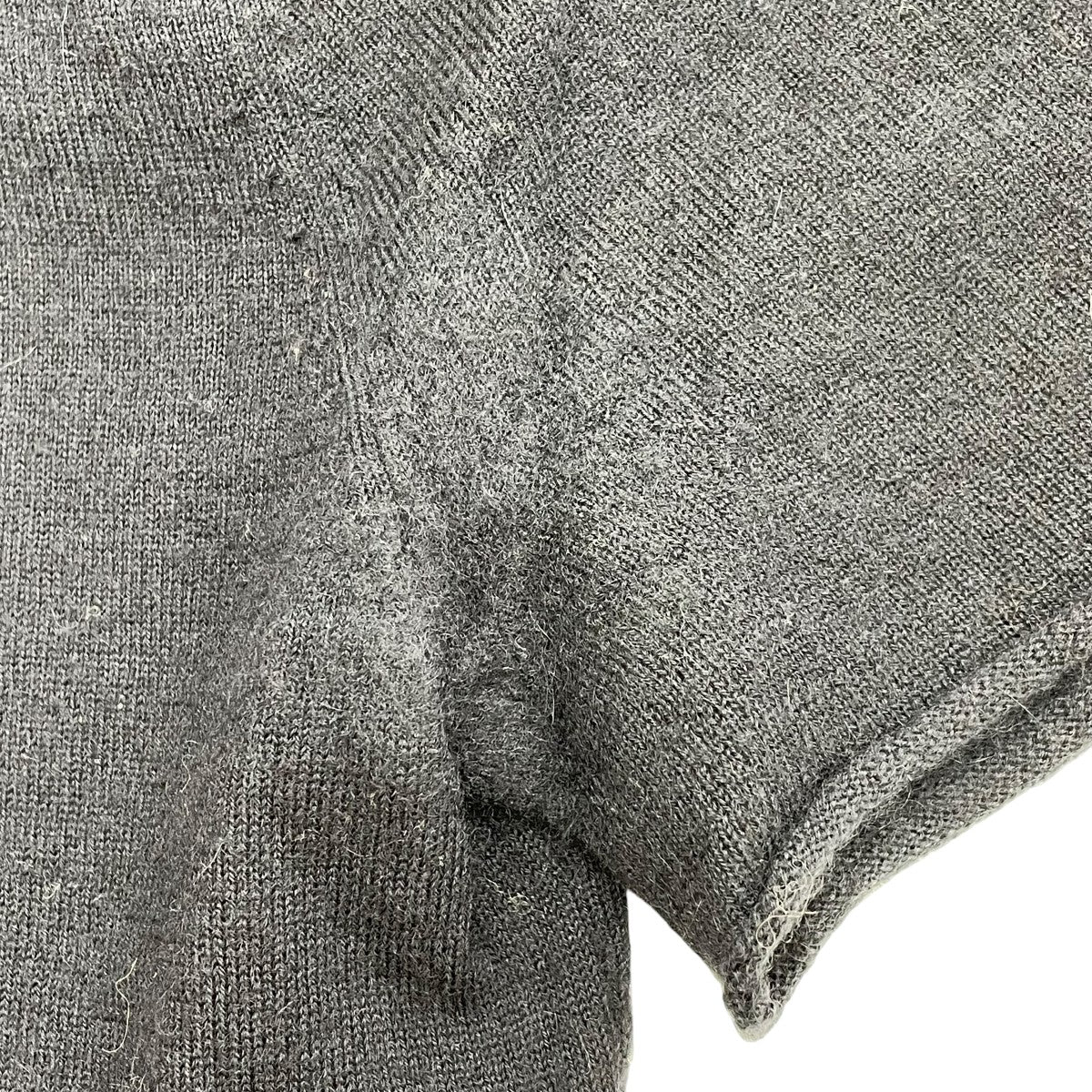タートルネック半袖ニット