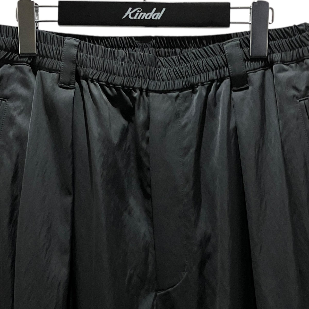 【Drapery Satin Prime-Wide Cargo Pants】ナイロンパンツ11261461205