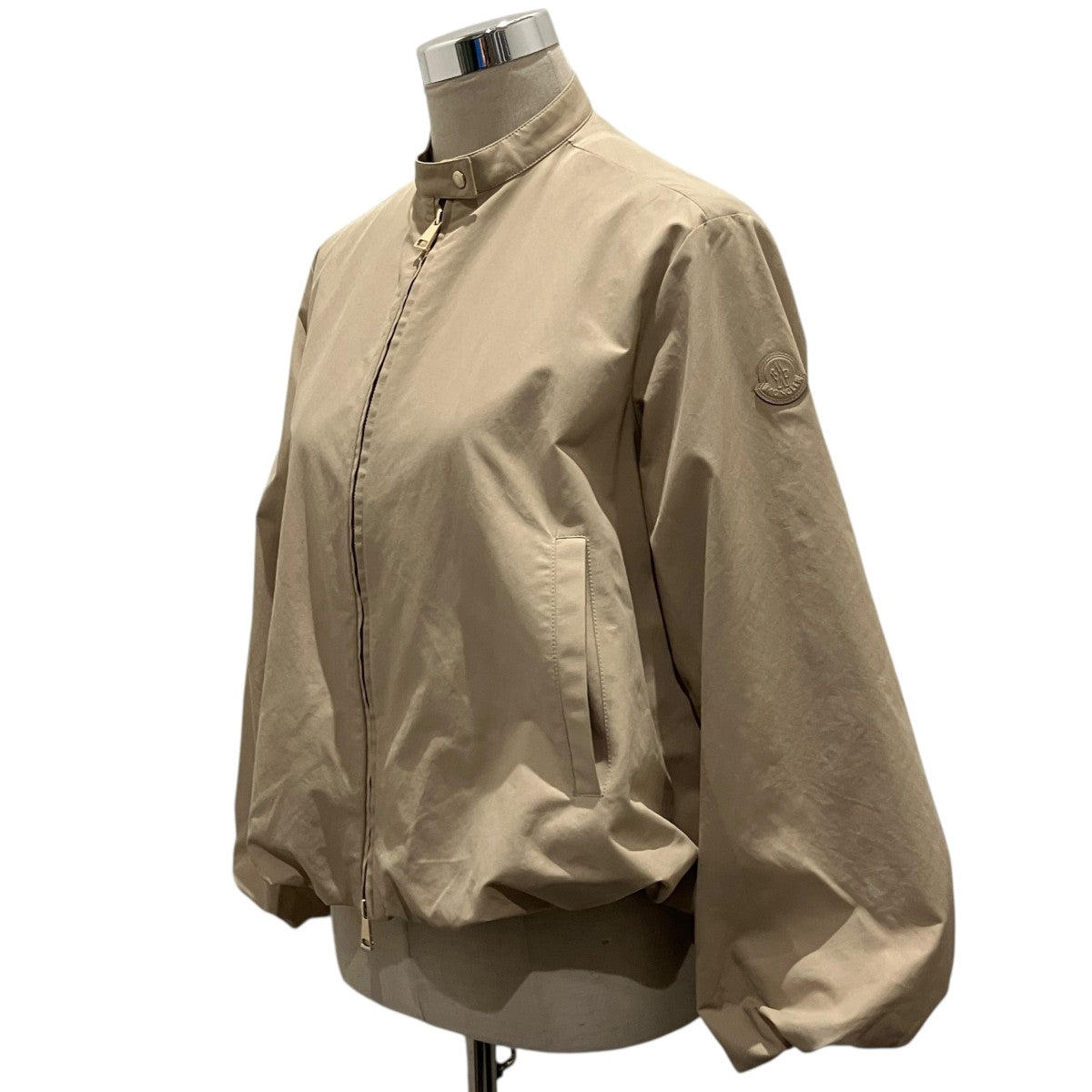 MONCLER 【Gruissan】ボンバージャケットL10931A00180 古着・中古-3枚目のアイテム画像