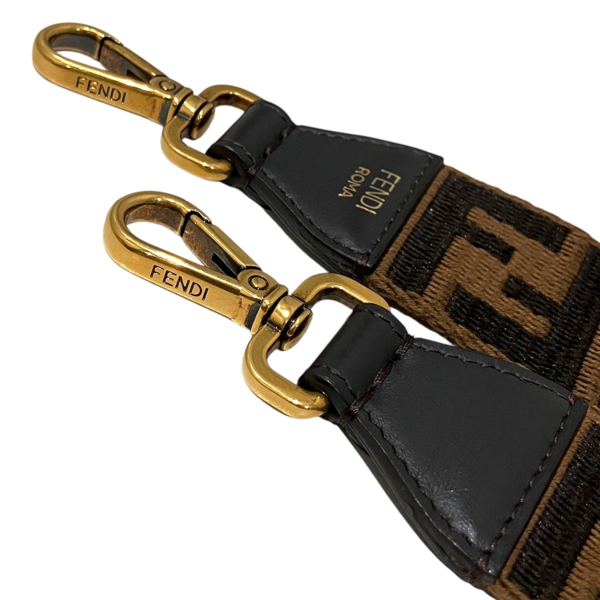 FENDI FFロゴバッグストラップ 古着・中古-7枚目のアイテム画像