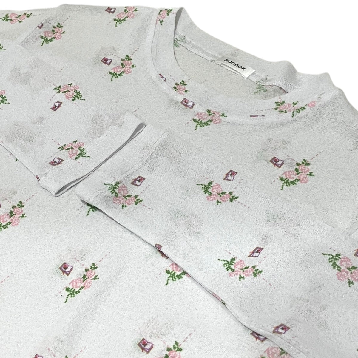 【Floral Graphic Jersey Top】長袖カットソー