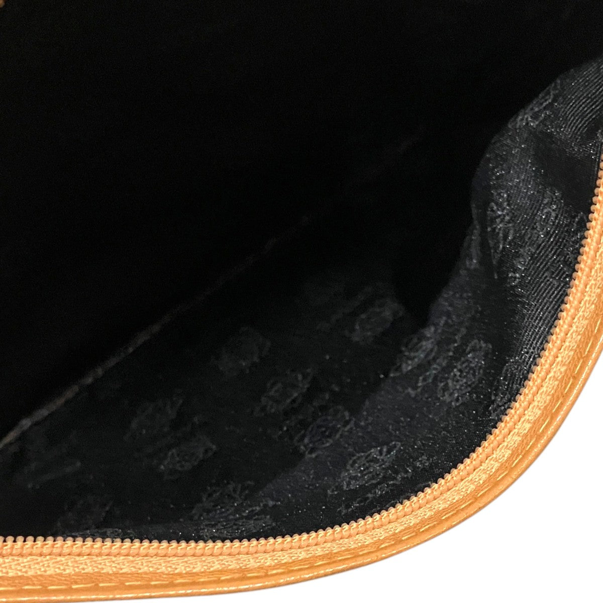 LOEWE ラムレザーポーチ 古着・中古-5枚目のアイテム画像