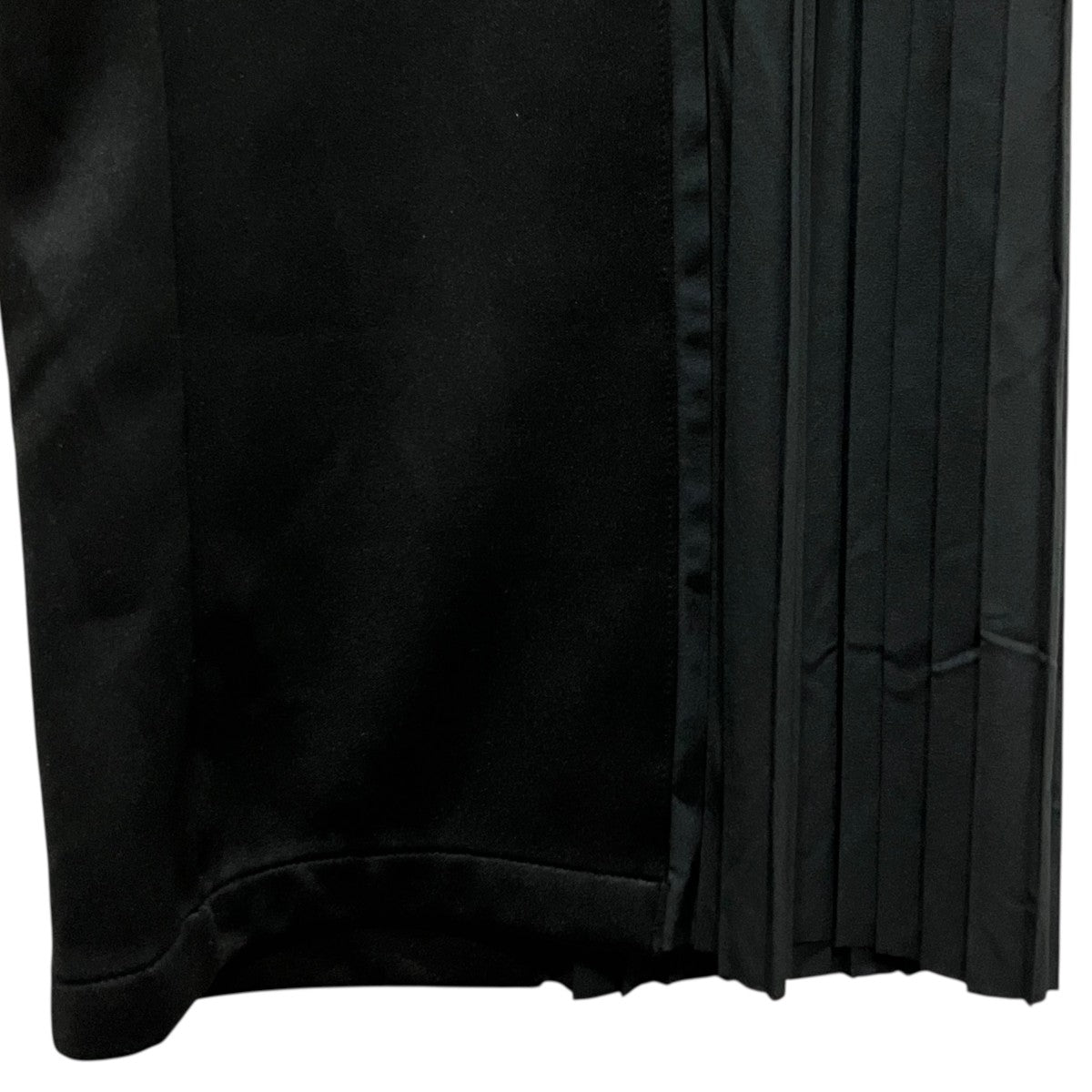 【WMNS NSW PLEATED PANT】トラックパンツIM7460-010