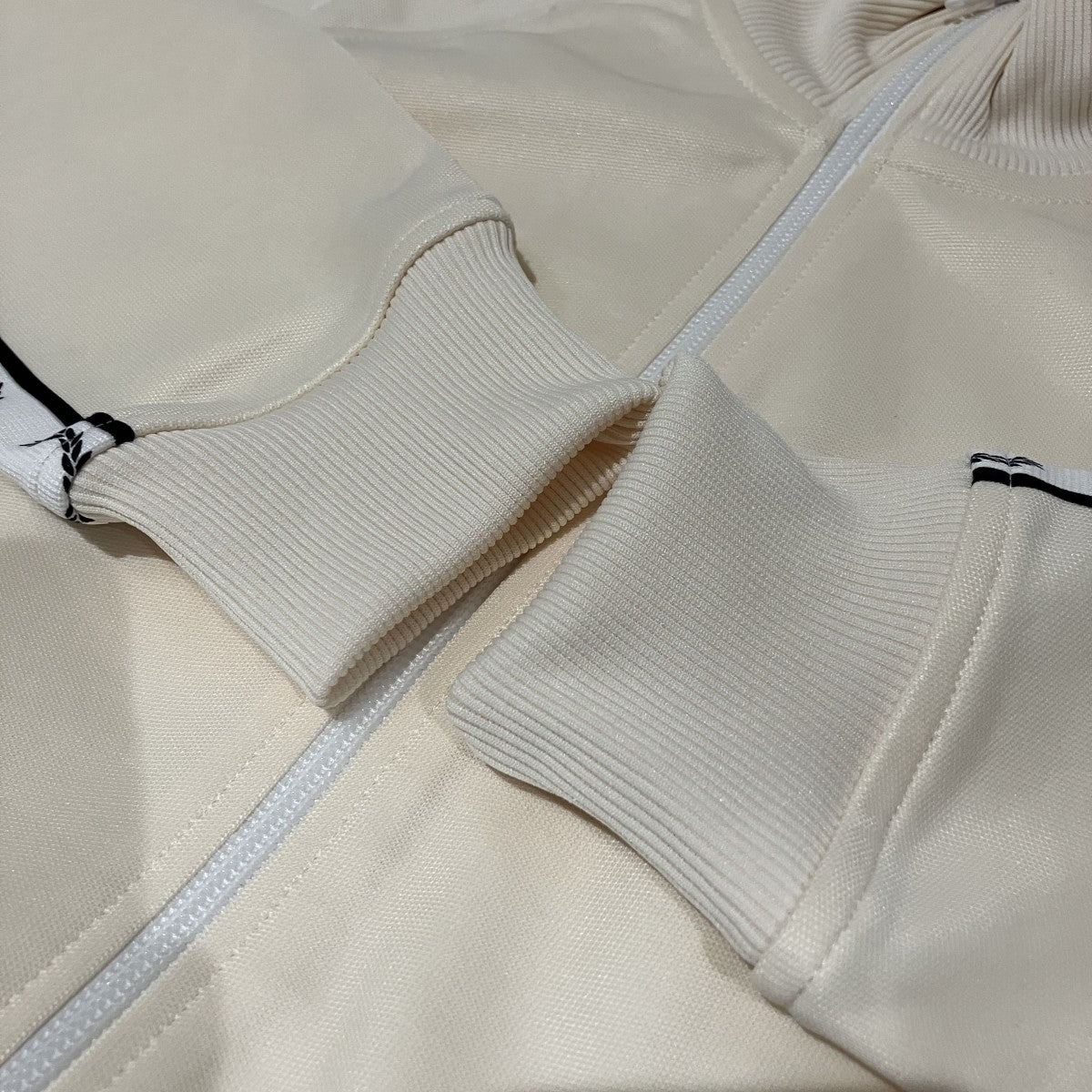 【Taped Track Jacket】トラックジャケットSJ8135