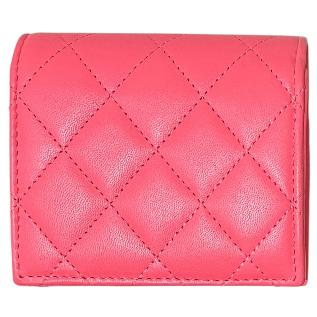 CHANEL 24SS【スターモチーフ】2つ折り財布AP3726 古着・中古-2枚目のアイテム画像