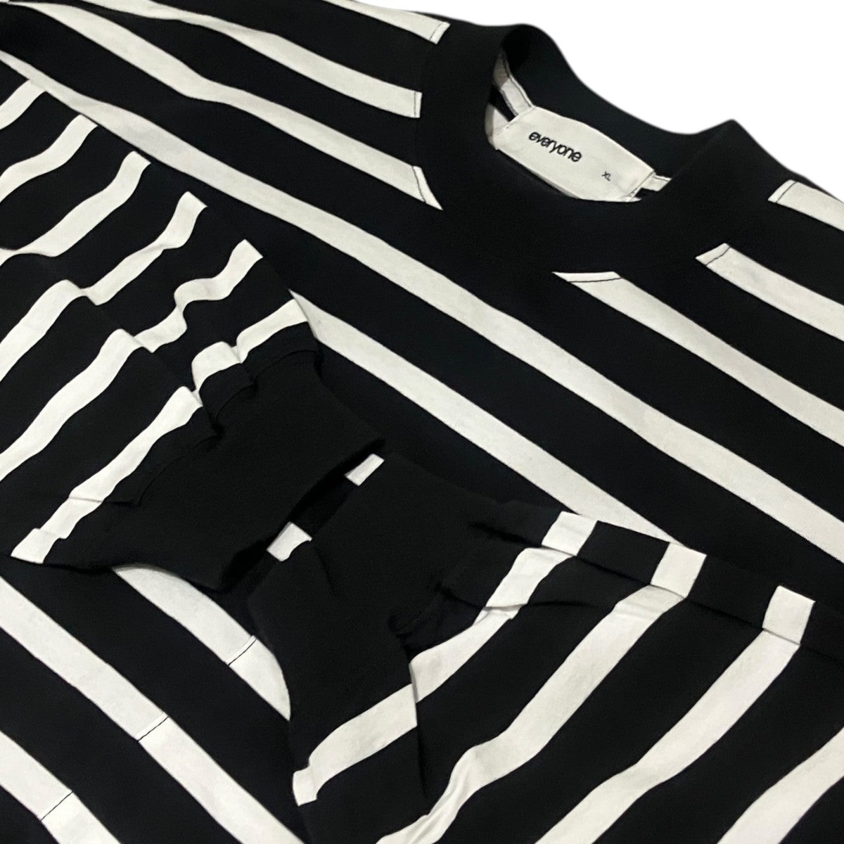 長袖ボーダーTシャツEV25-CS48