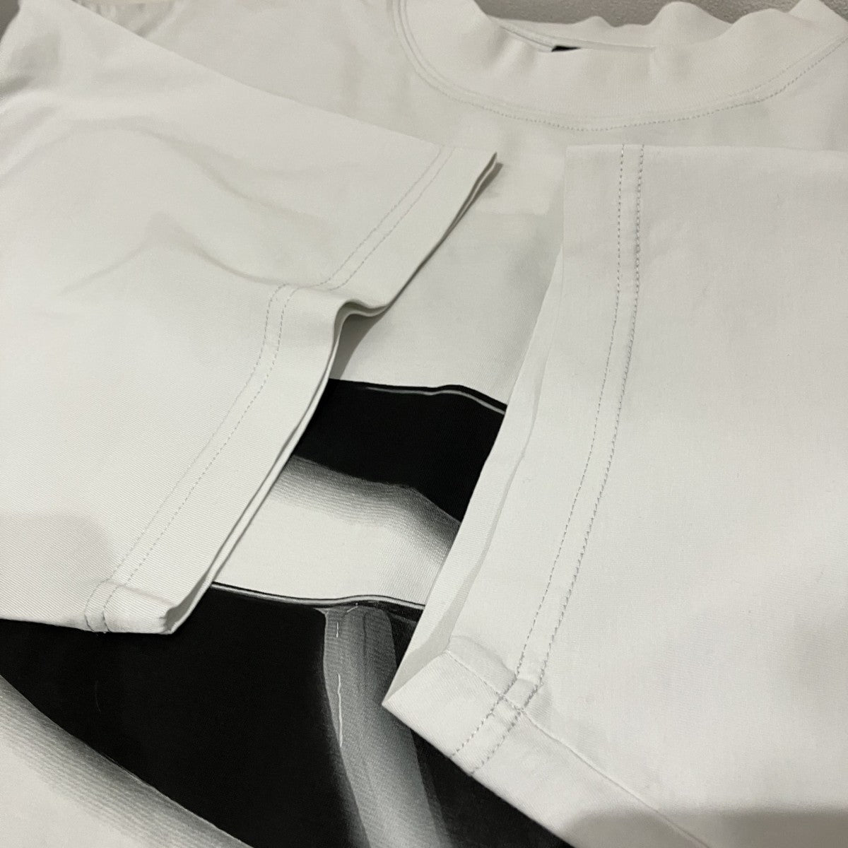 25SSSunglasses TeeプリントTシャツ764235 360