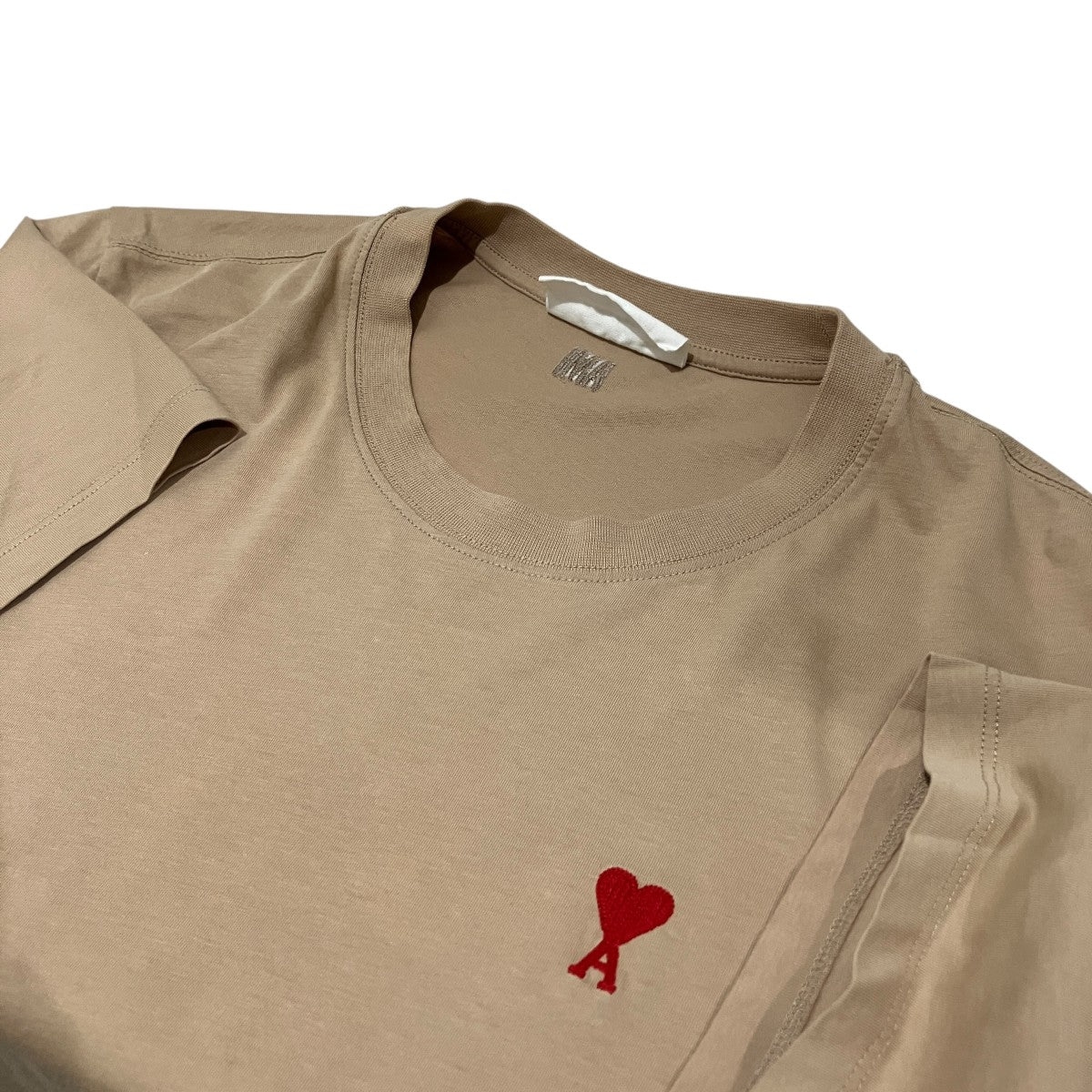 ハートロゴ半袖TシャツA21HJ108.723