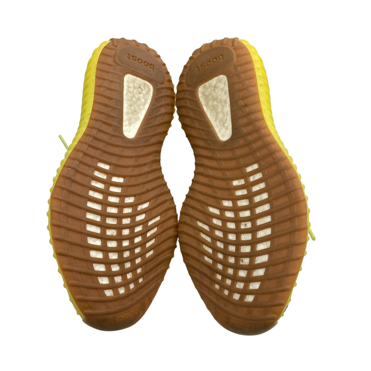 Yeezy Boost 350 V2スニーカーB37572