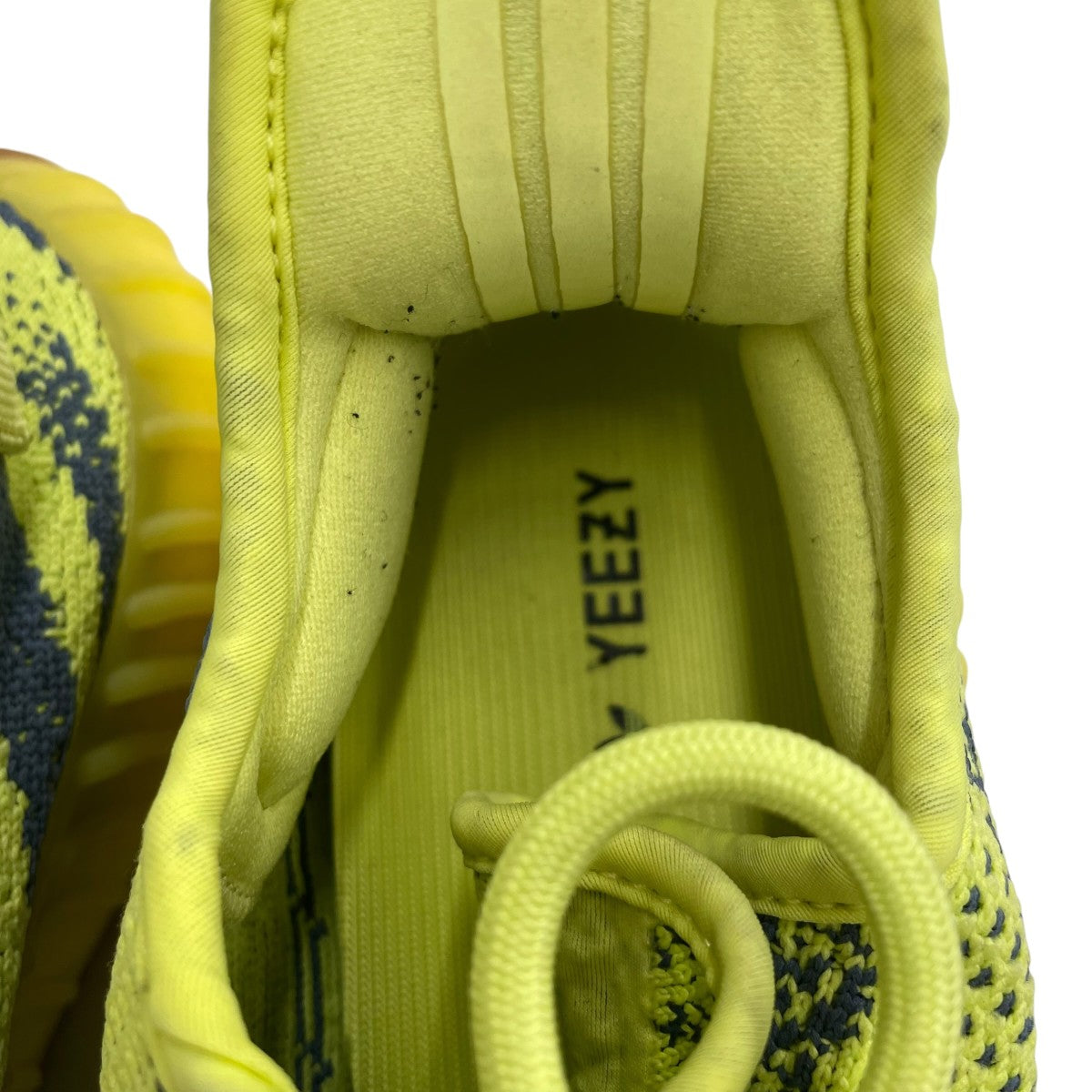Yeezy Boost 350 V2スニーカーB37572