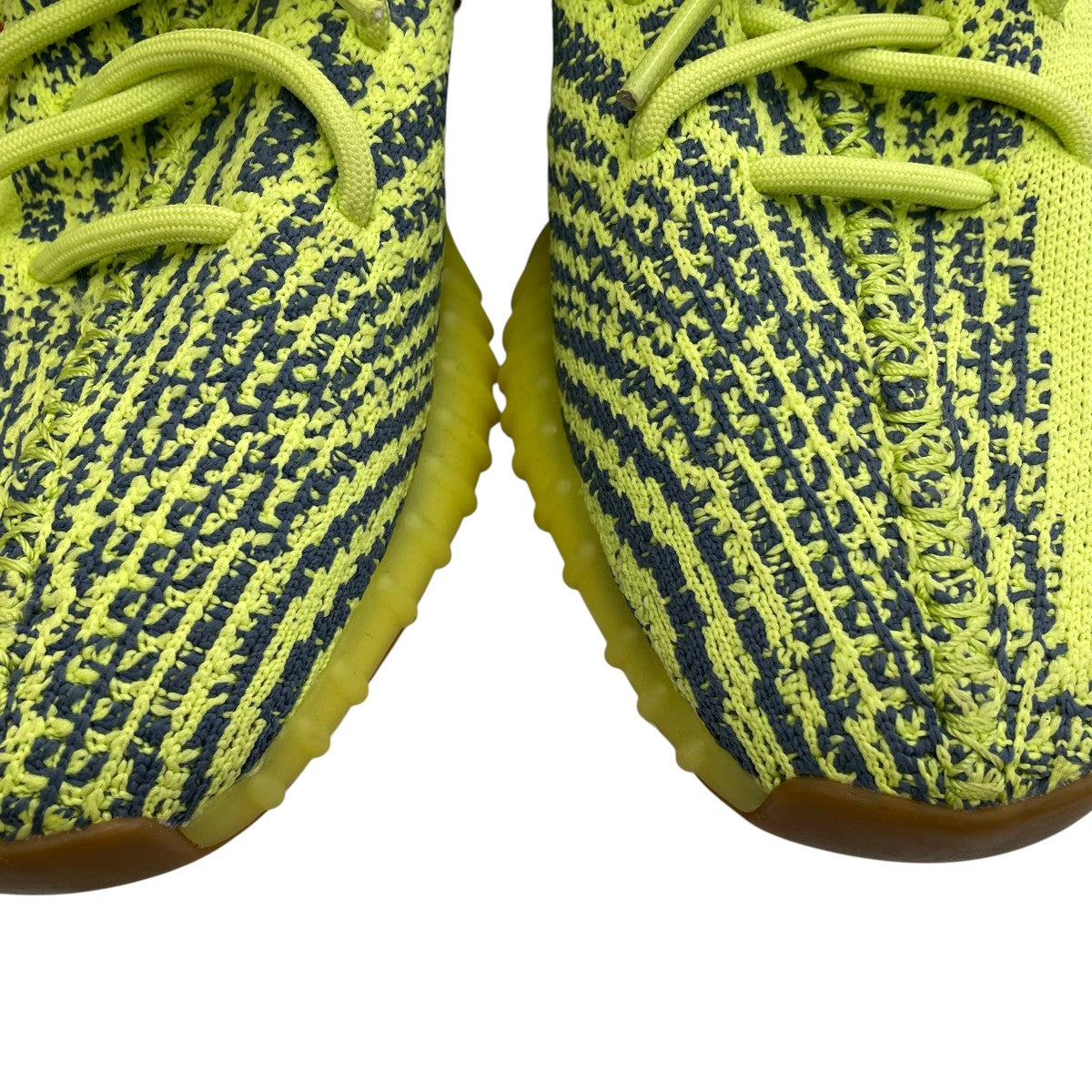 Yeezy Boost 350 V2スニーカーB37572