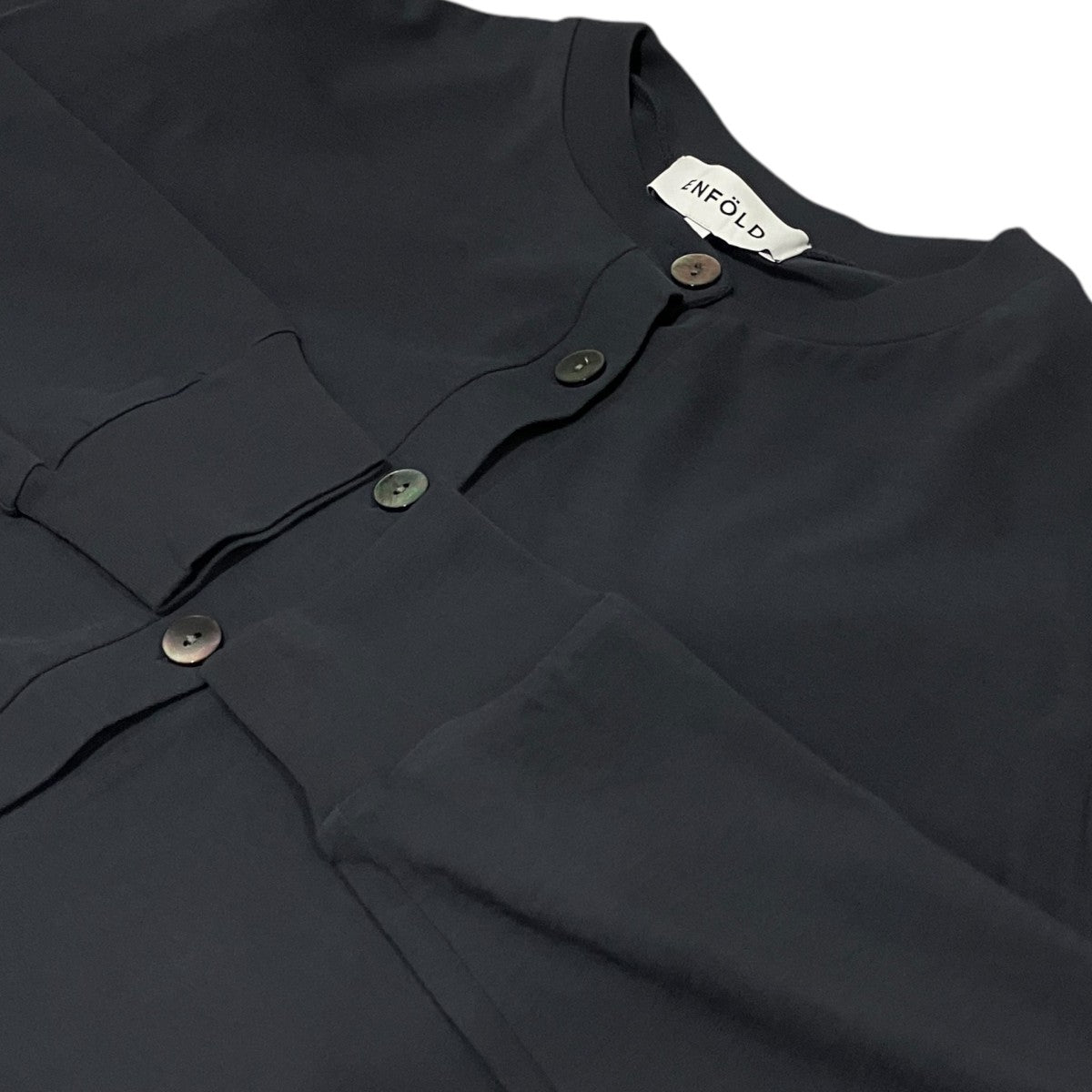 26SS【CUT-AND-SEW CARDIGAN】パワーショルダーカーディガン300JS280-2351