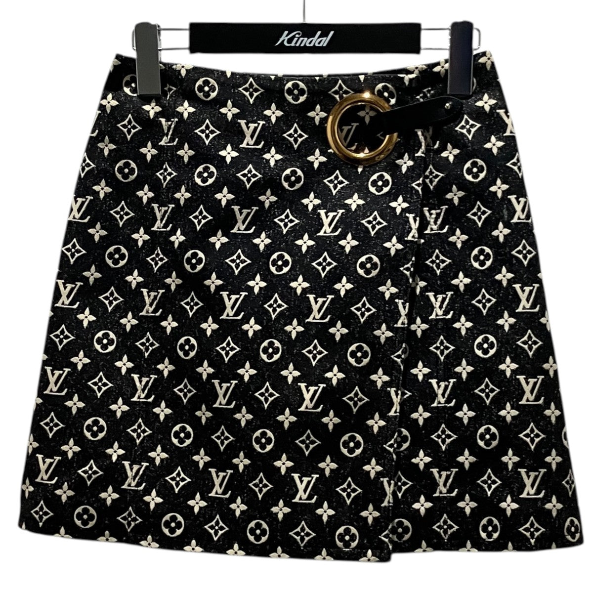 LOUIS VUITTON 23SSモノグラム巻きスカートRW231A KJ2 FOSK69 古着・中古-1枚目のアイテム画像