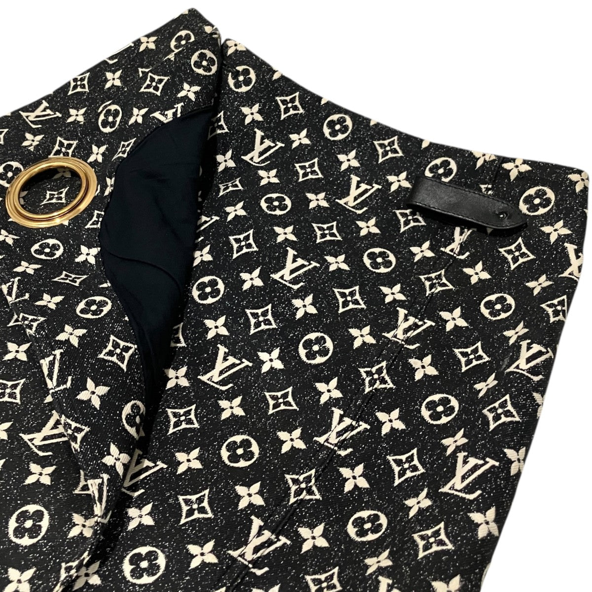LOUIS VUITTON 23SSモノグラム巻きスカートRW231A KJ2 FOSK69 古着・中古-5枚目のアイテム画像