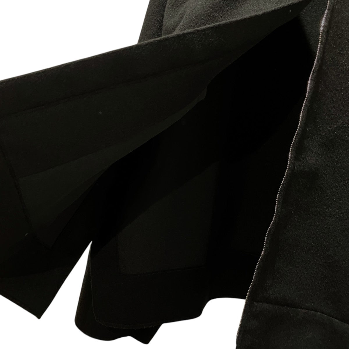 【Attic  Jacket】襟レザーカシミヤジャケットYK25FW010458