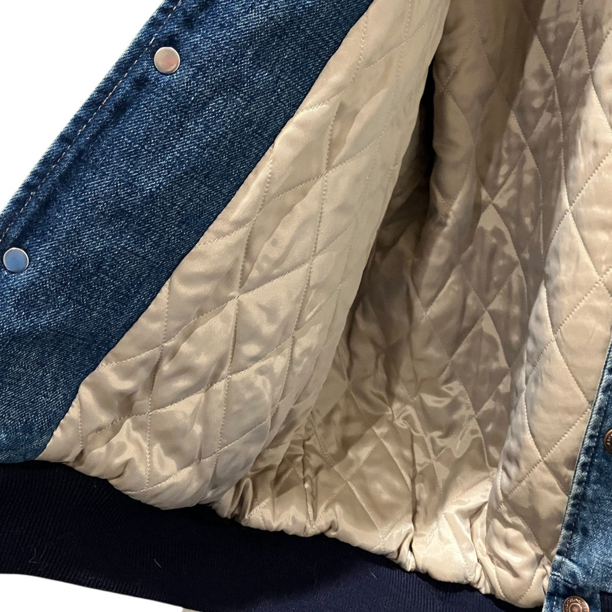 【HOODED VARSITY JACKET】デニムスタジャン2Q563206T