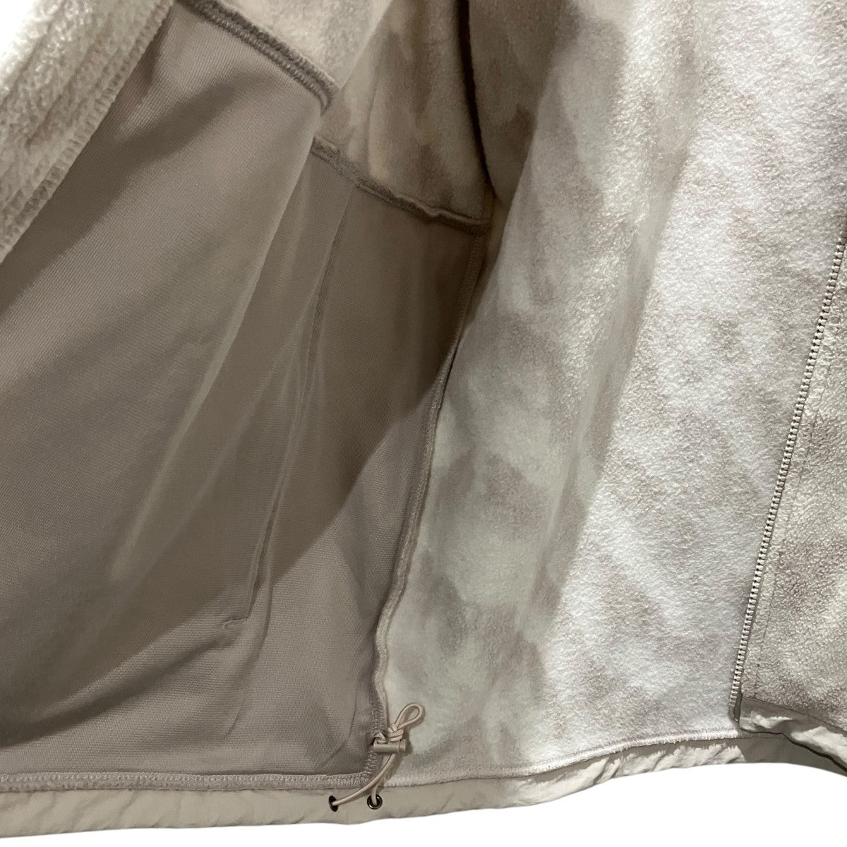 【PRINTED DENALI 2 HACKET】フリースジャケット