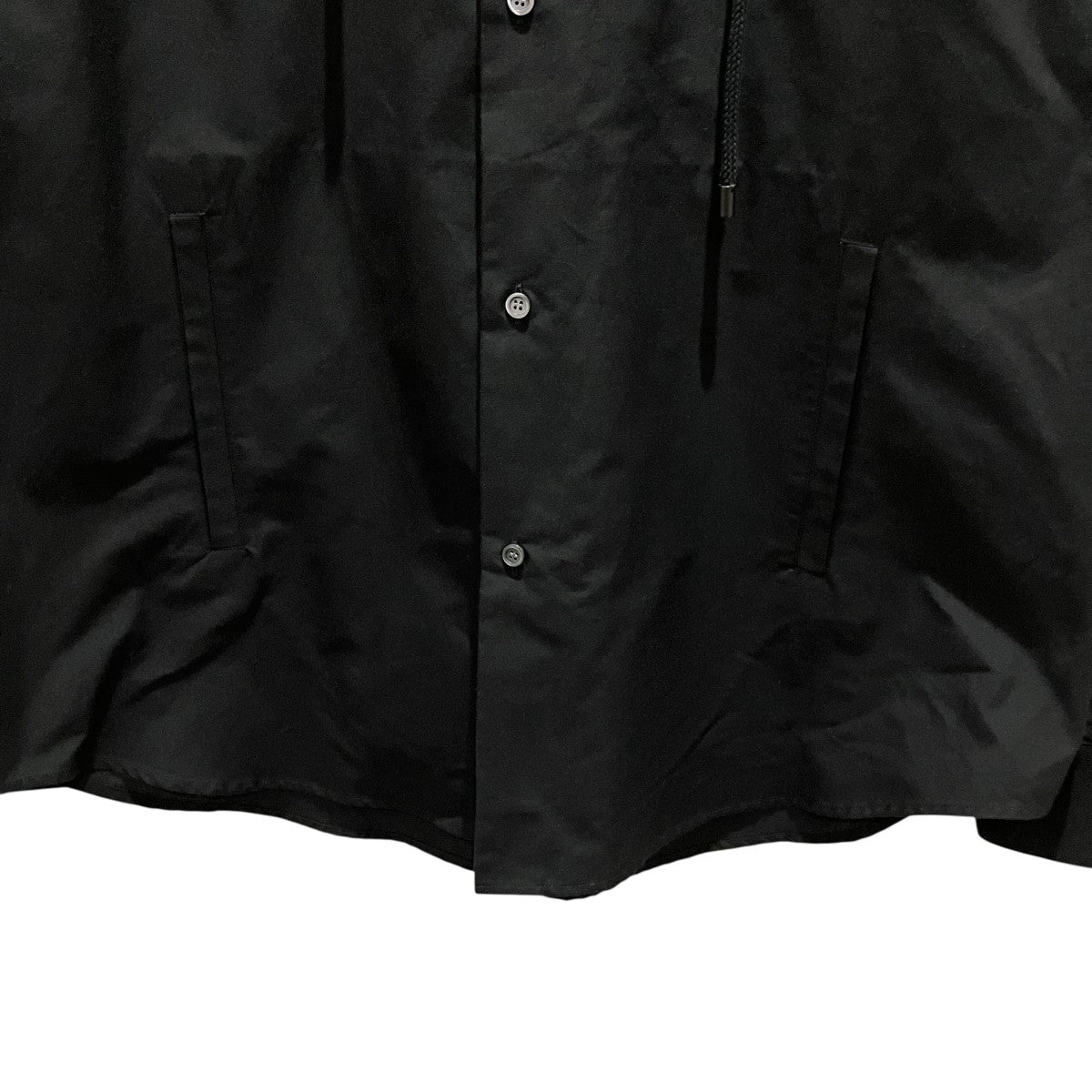 バックロゴフーデッドシャツH526Y05WBB