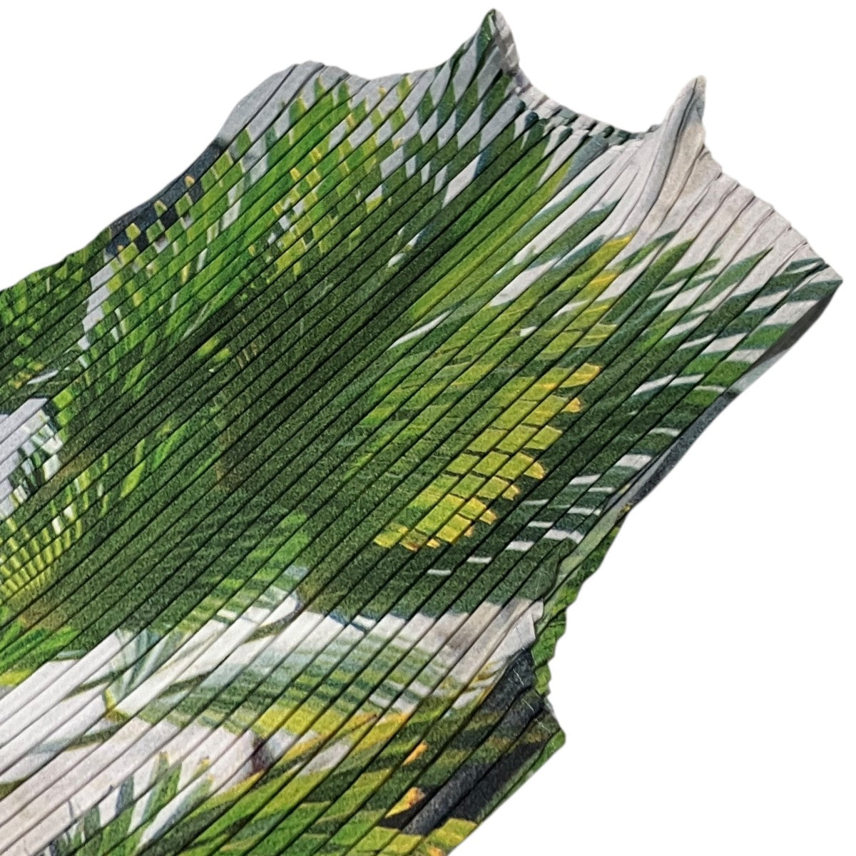 【URBAN JUNGLE PLEATS】ノースリーブプリーツカットソーIM61FJ638