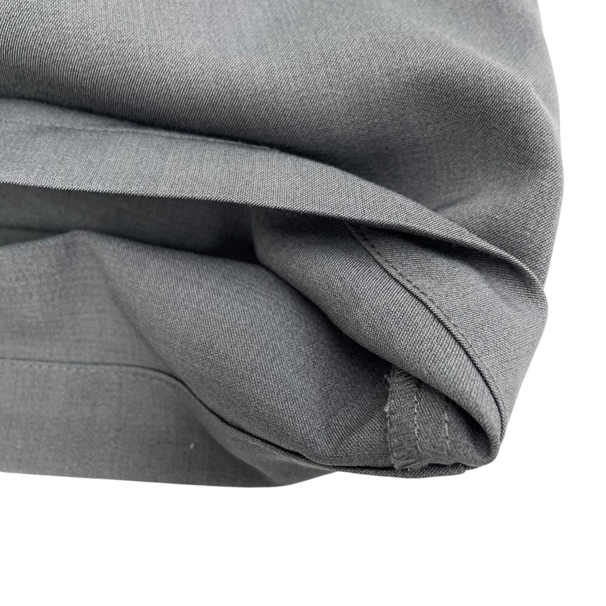 MULTI TUCK NARROW BELTスラックスパンツ0126108950620