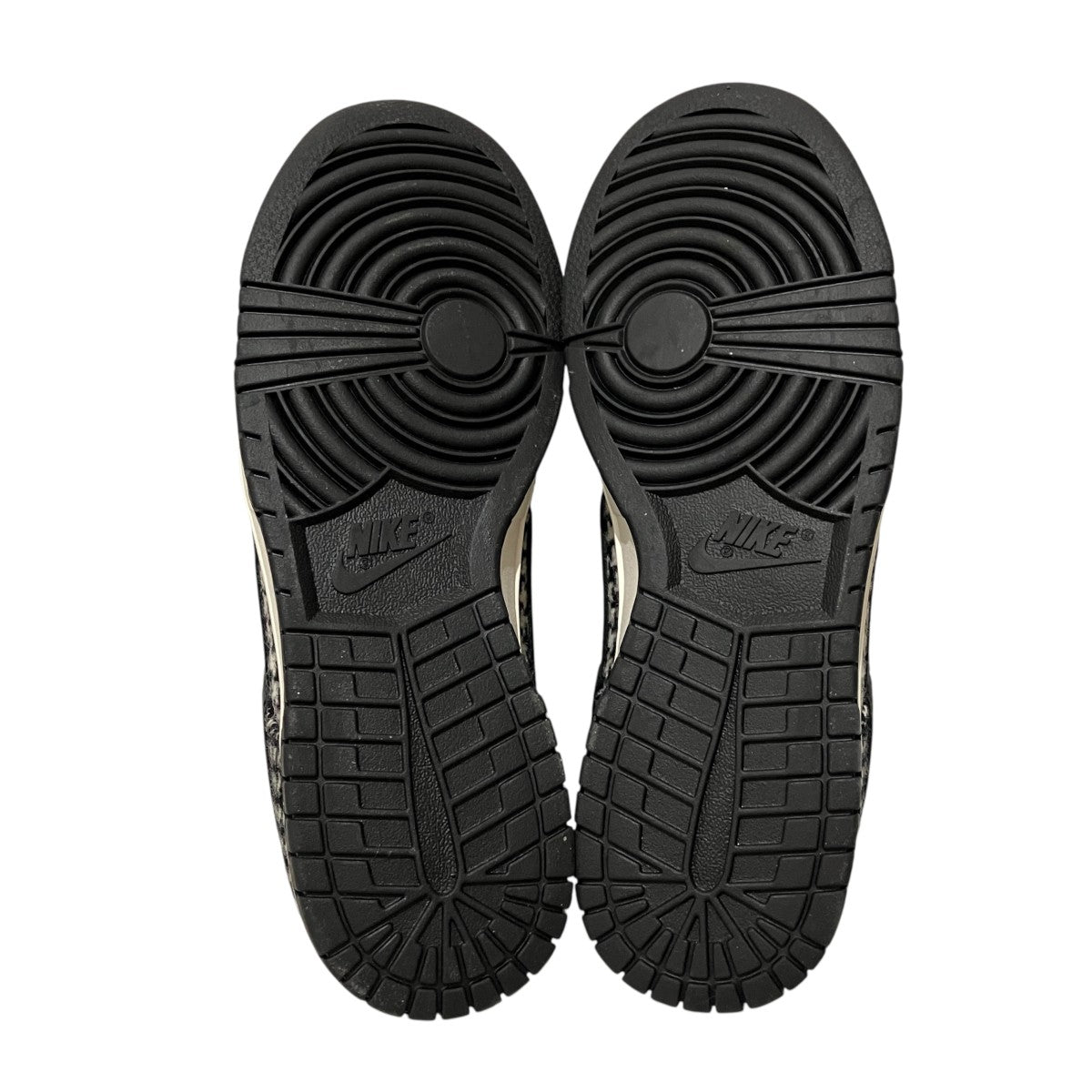 NIKE スニーカーHQ5036-901 古着・中古-6枚目のアイテム画像