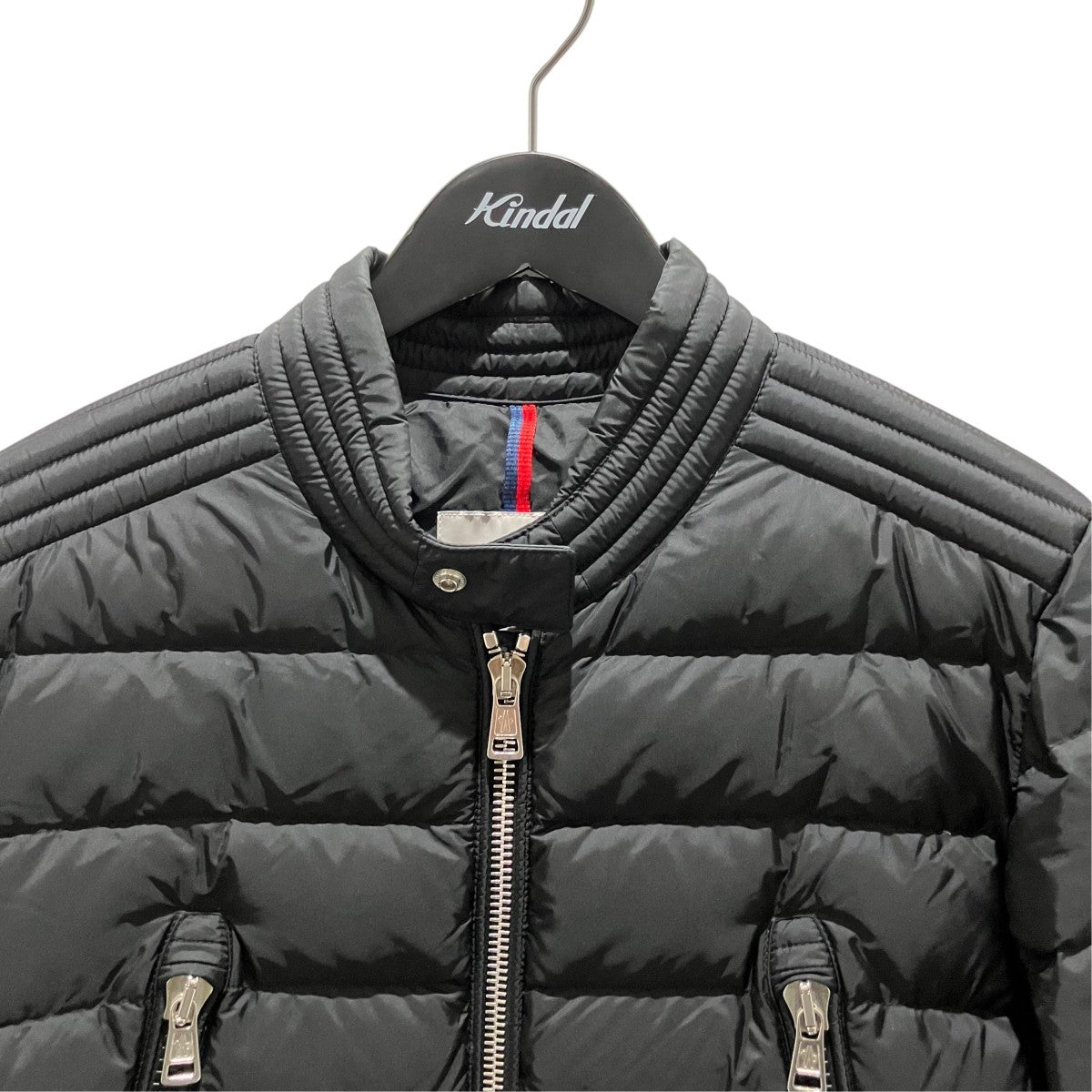 MONCLER 【AMIOT】ダウンジャケットI20911A00101 古着・中古-3枚目のアイテム画像